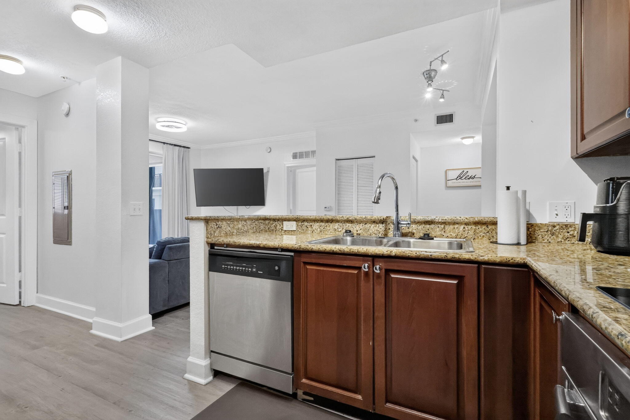 1660 Renaissance Commons Boulevard 2424