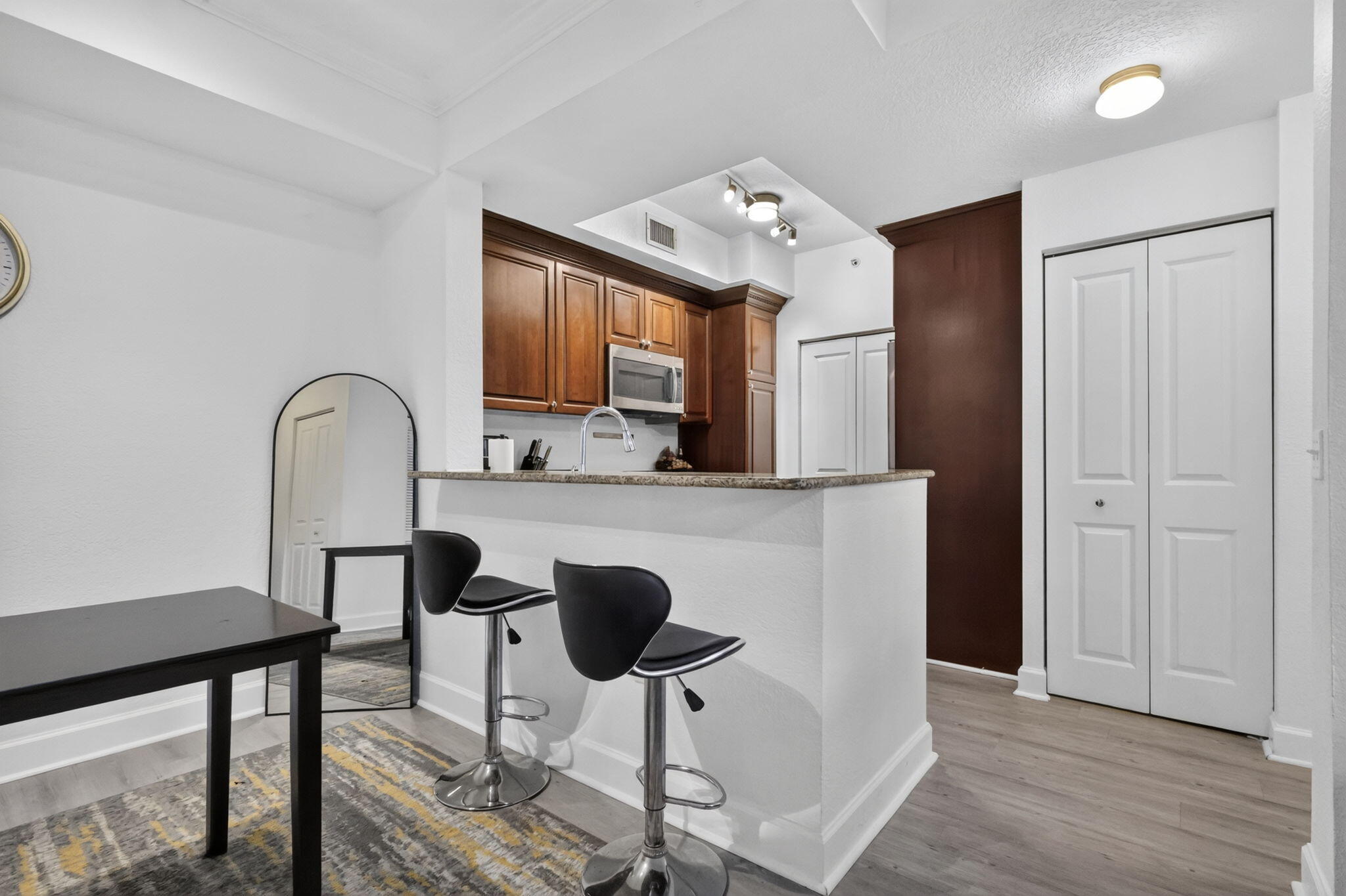 1660 Renaissance Commons Boulevard 2424