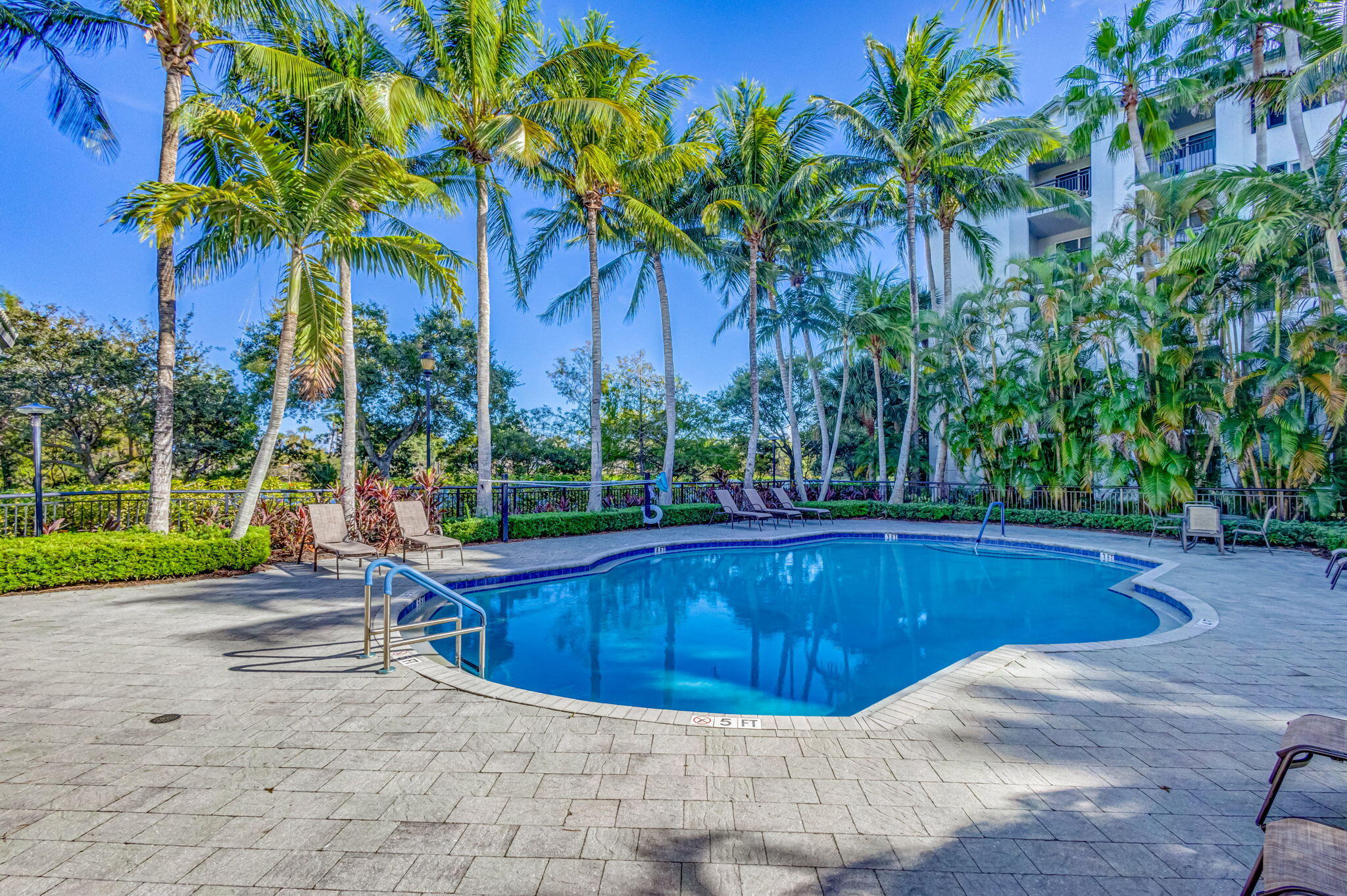 1660 Renaissance Commons Boulevard 2424