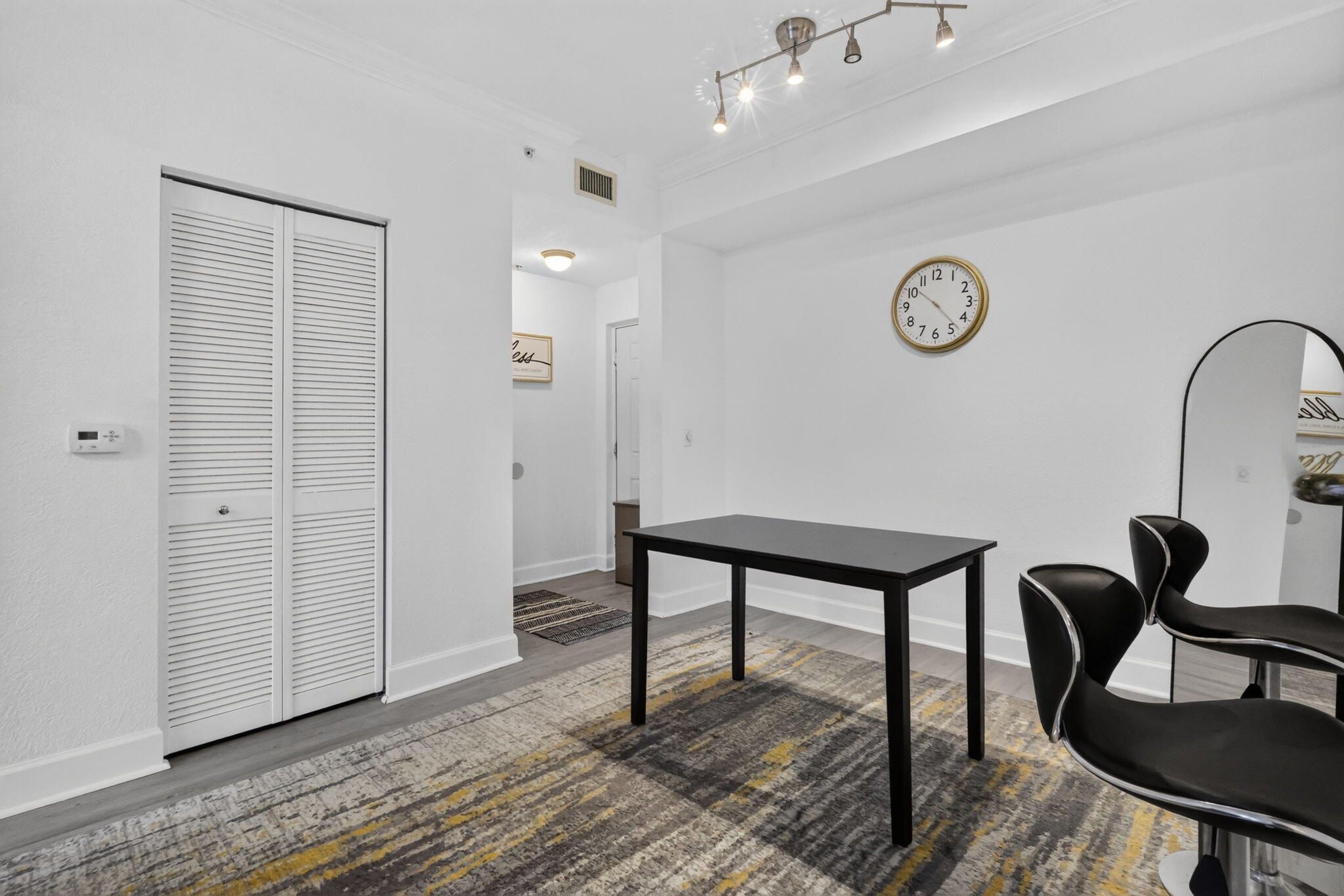 1660 Renaissance Commons Boulevard 2424
