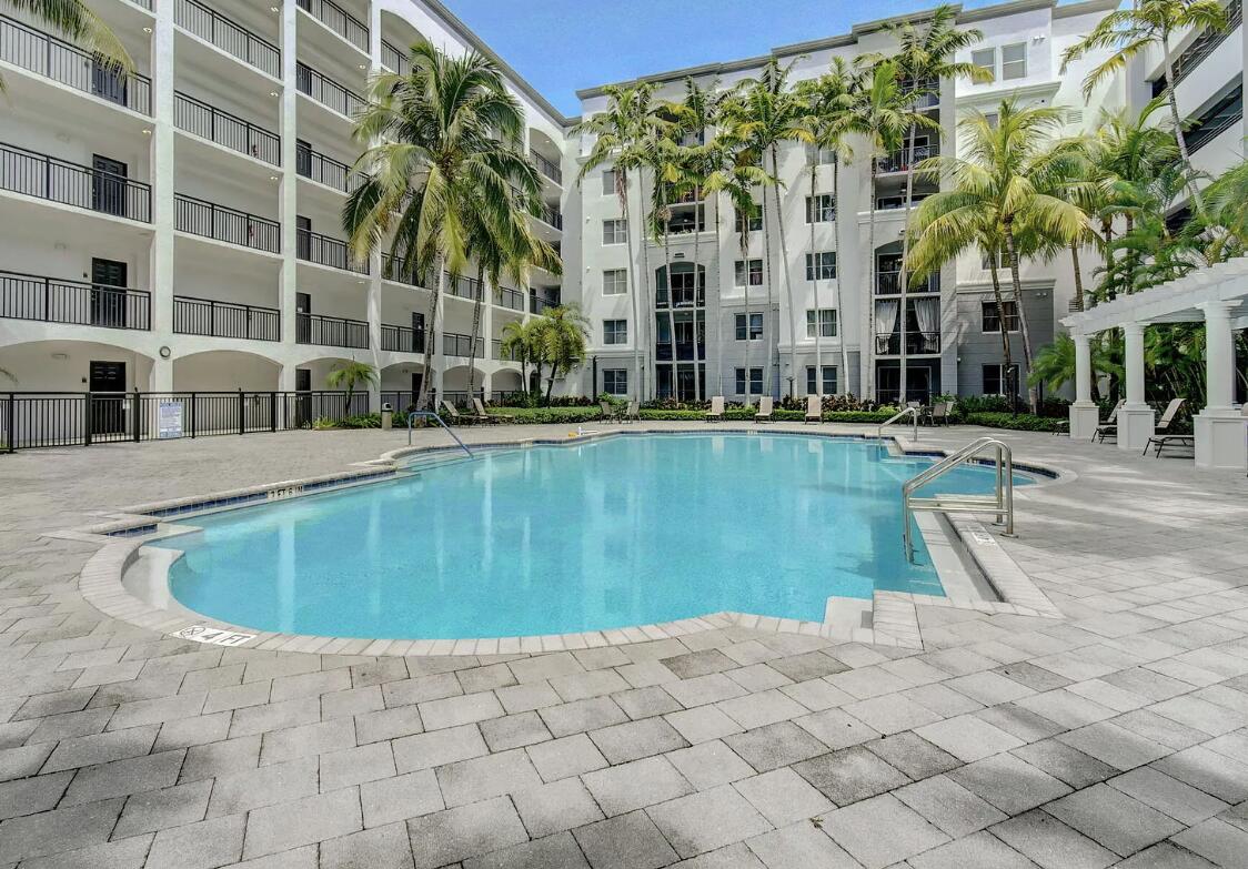 1660 Renaissance Commons Boulevard 2424