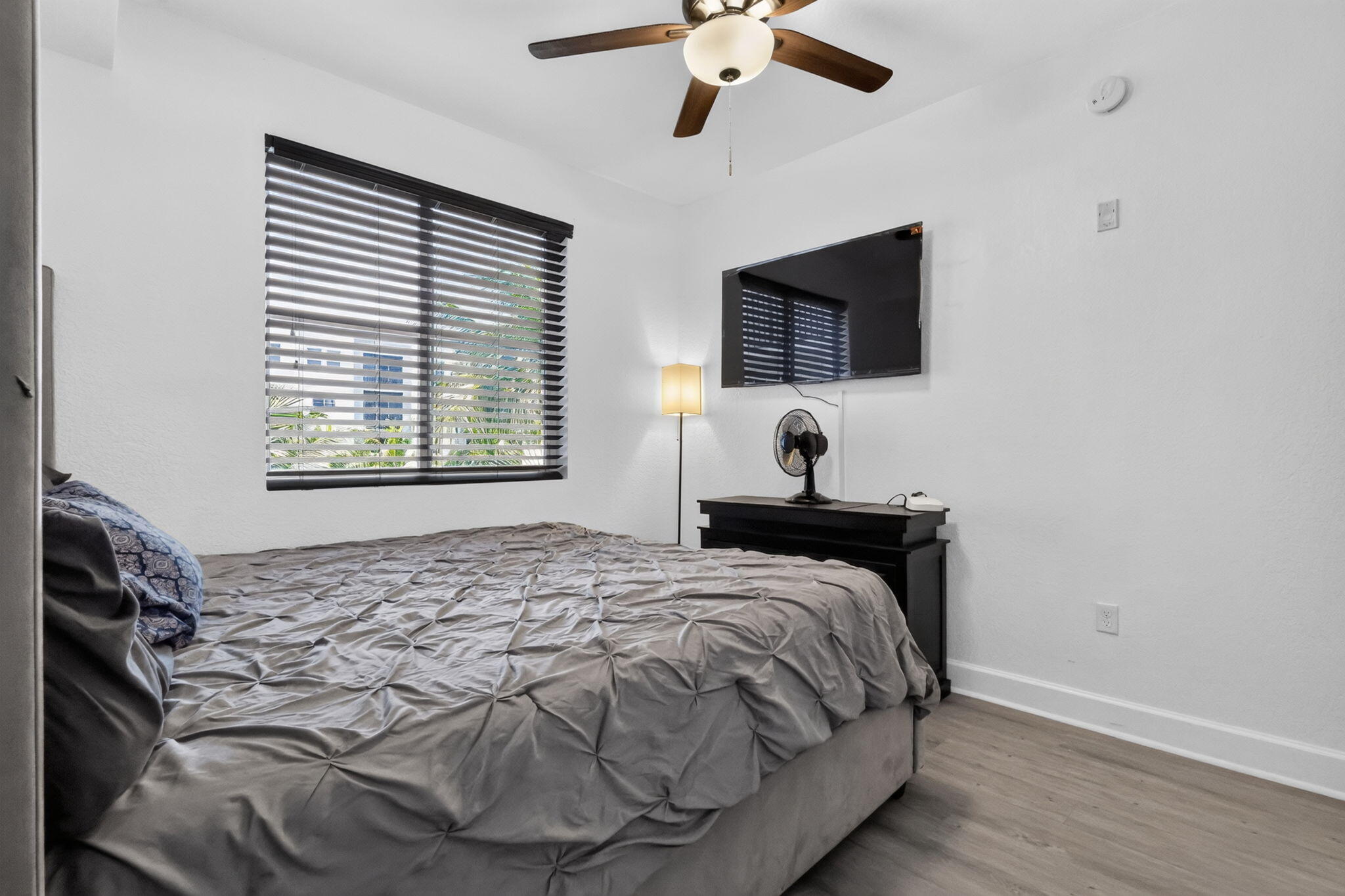 1660 Renaissance Commons Boulevard 2424