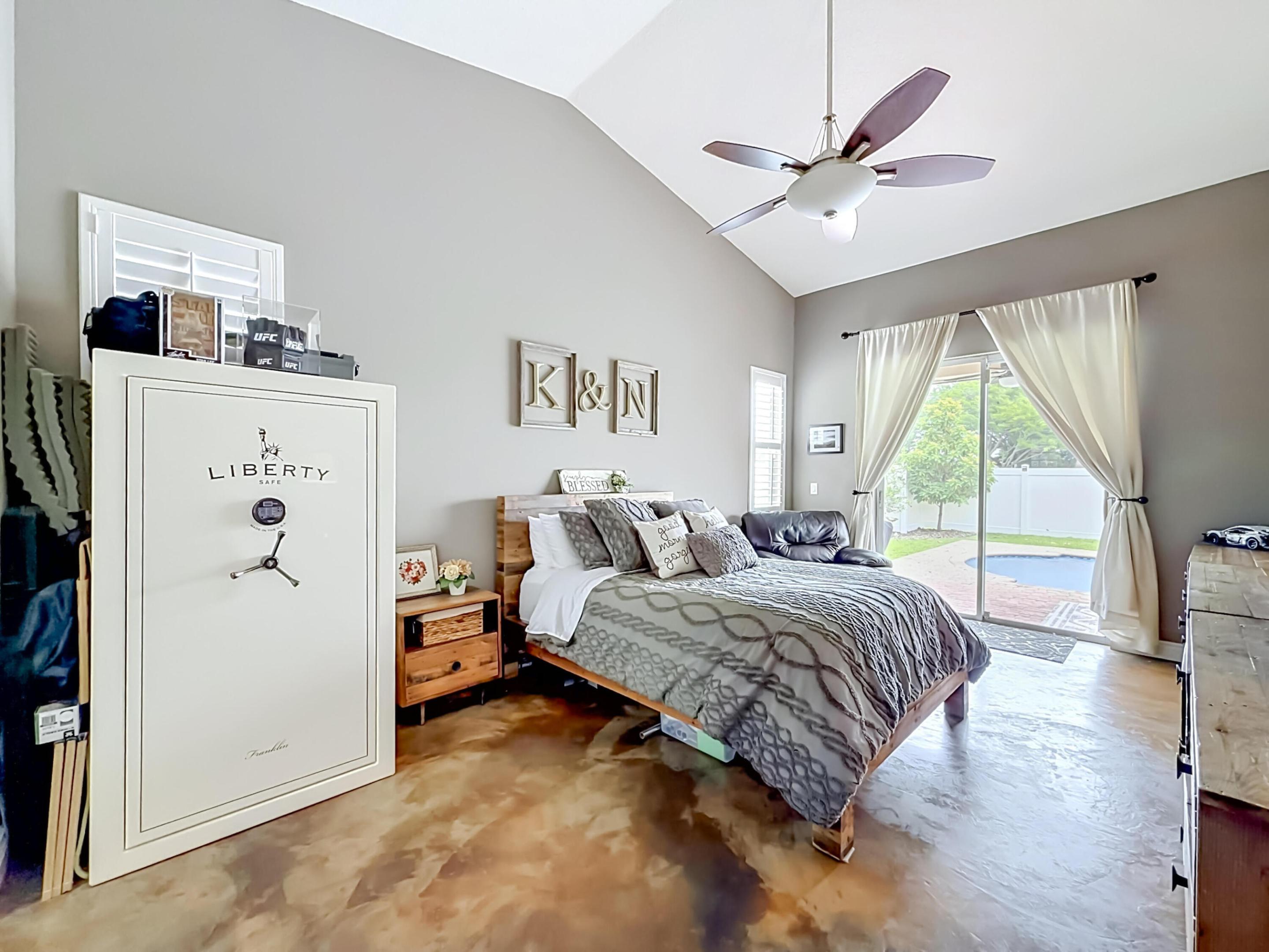 9419 Lake Serena