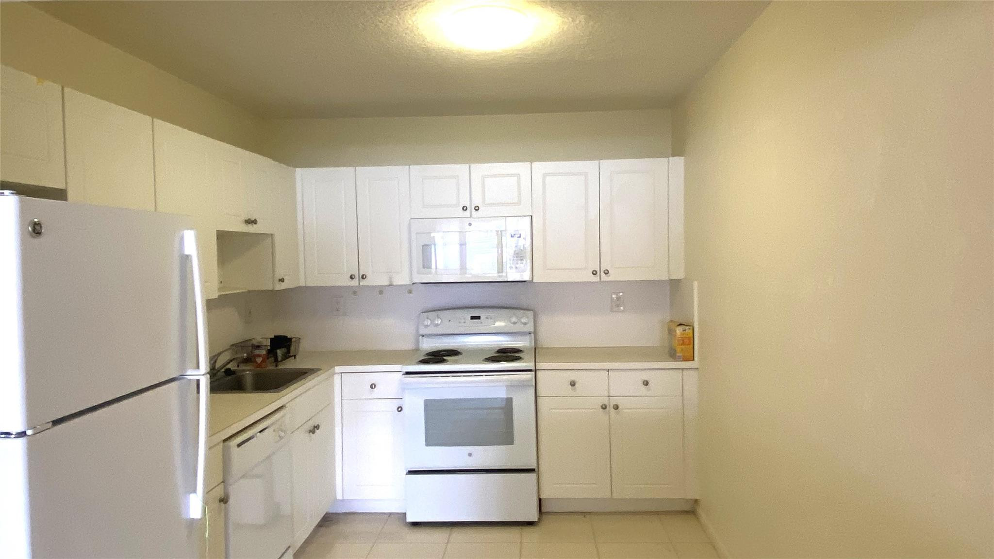 760 SE 2nd Avenue G204