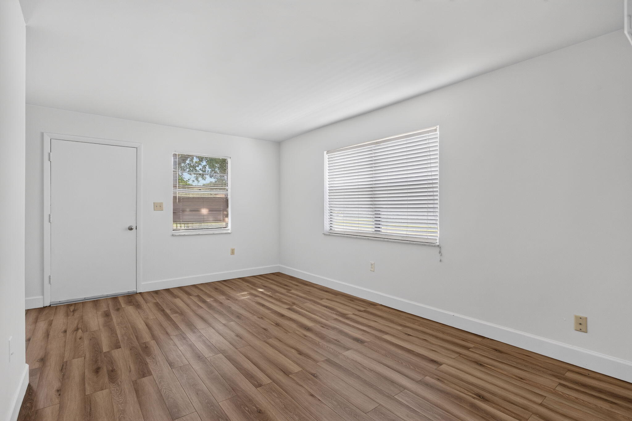 2141 NE 42nd Street 101