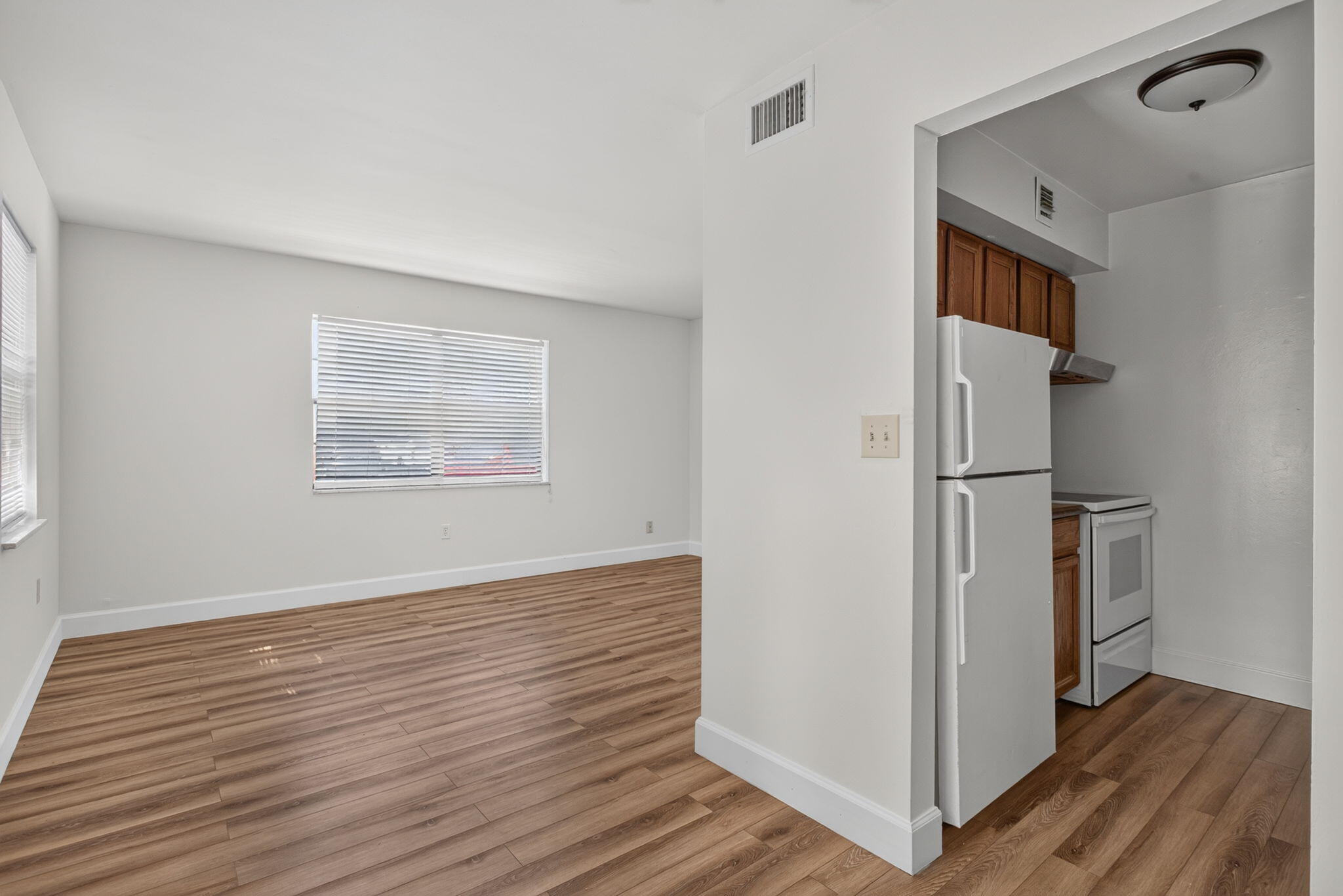 2141 NE 42nd Street 101