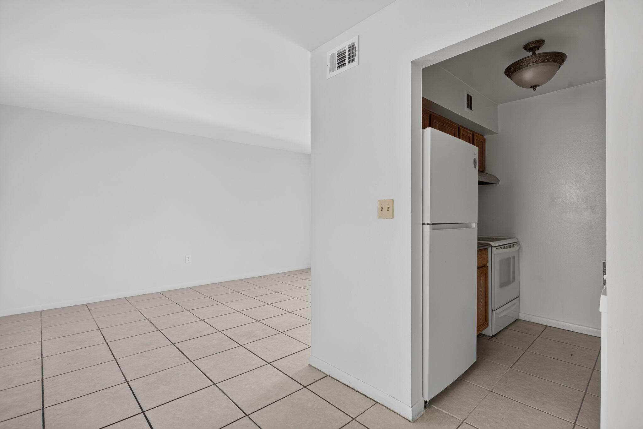 2141 NE 42nd Street 112