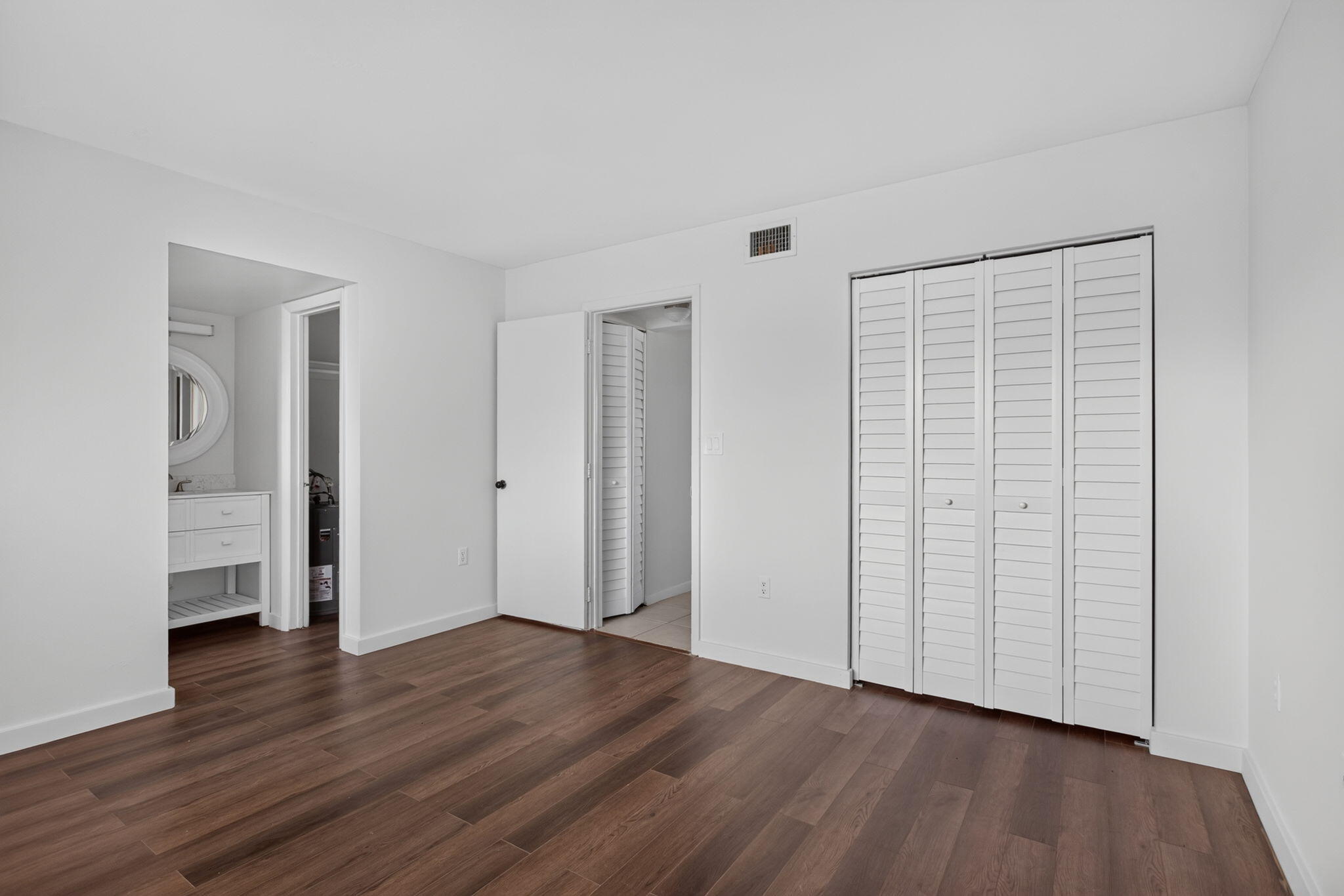 2141 NE 42nd Street 212