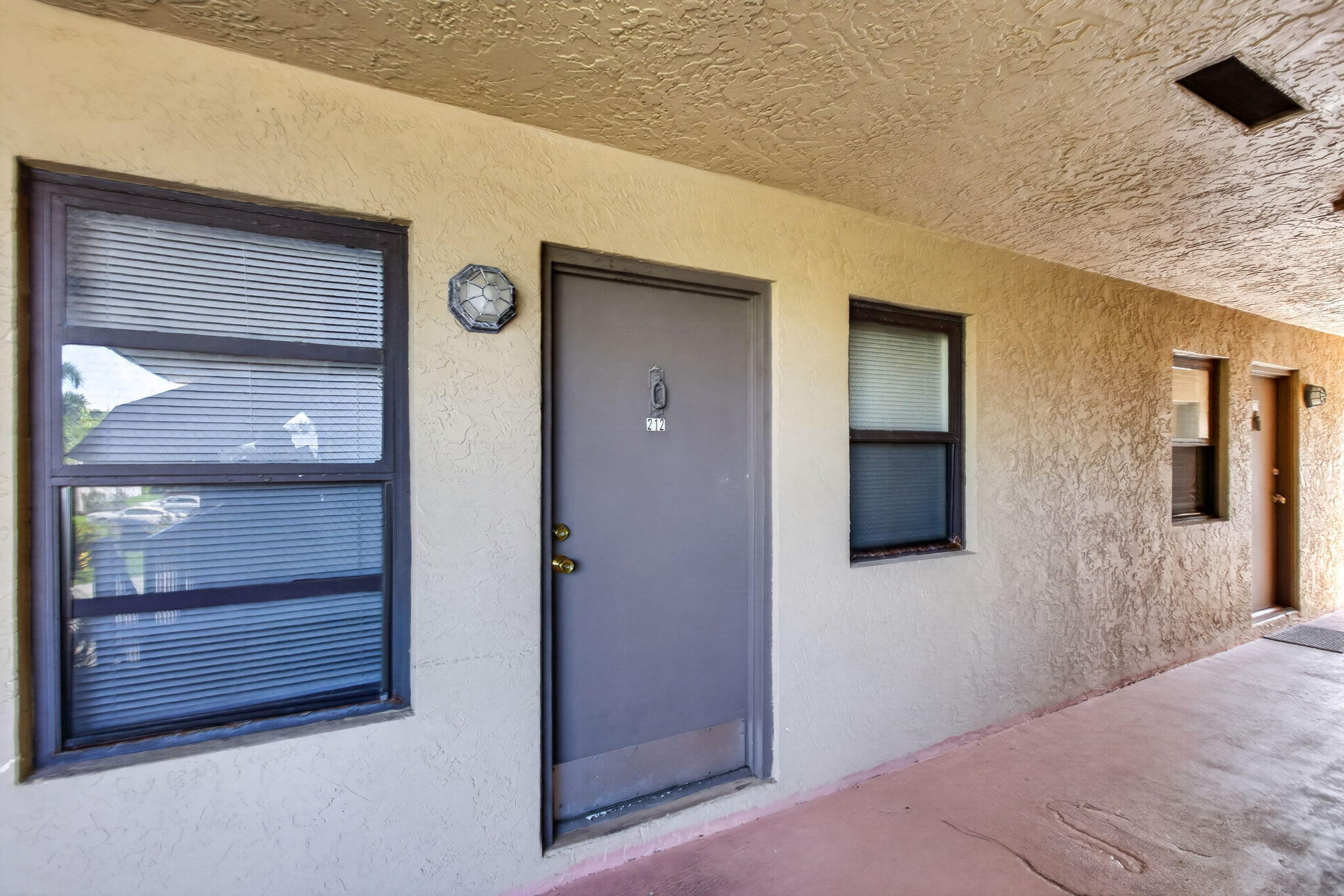 2141 NE 42nd Street 212