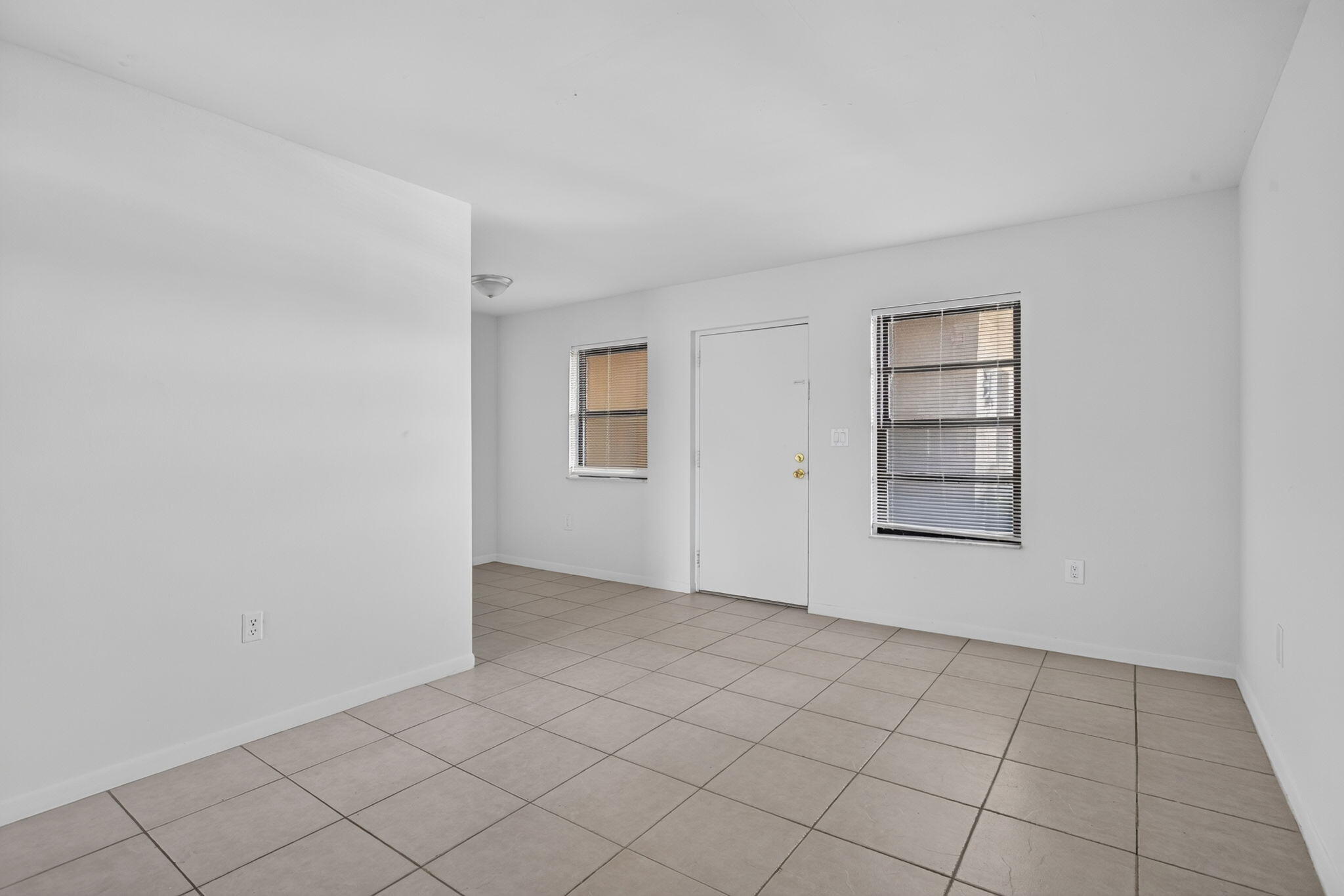 2141 NE 42nd Street 212