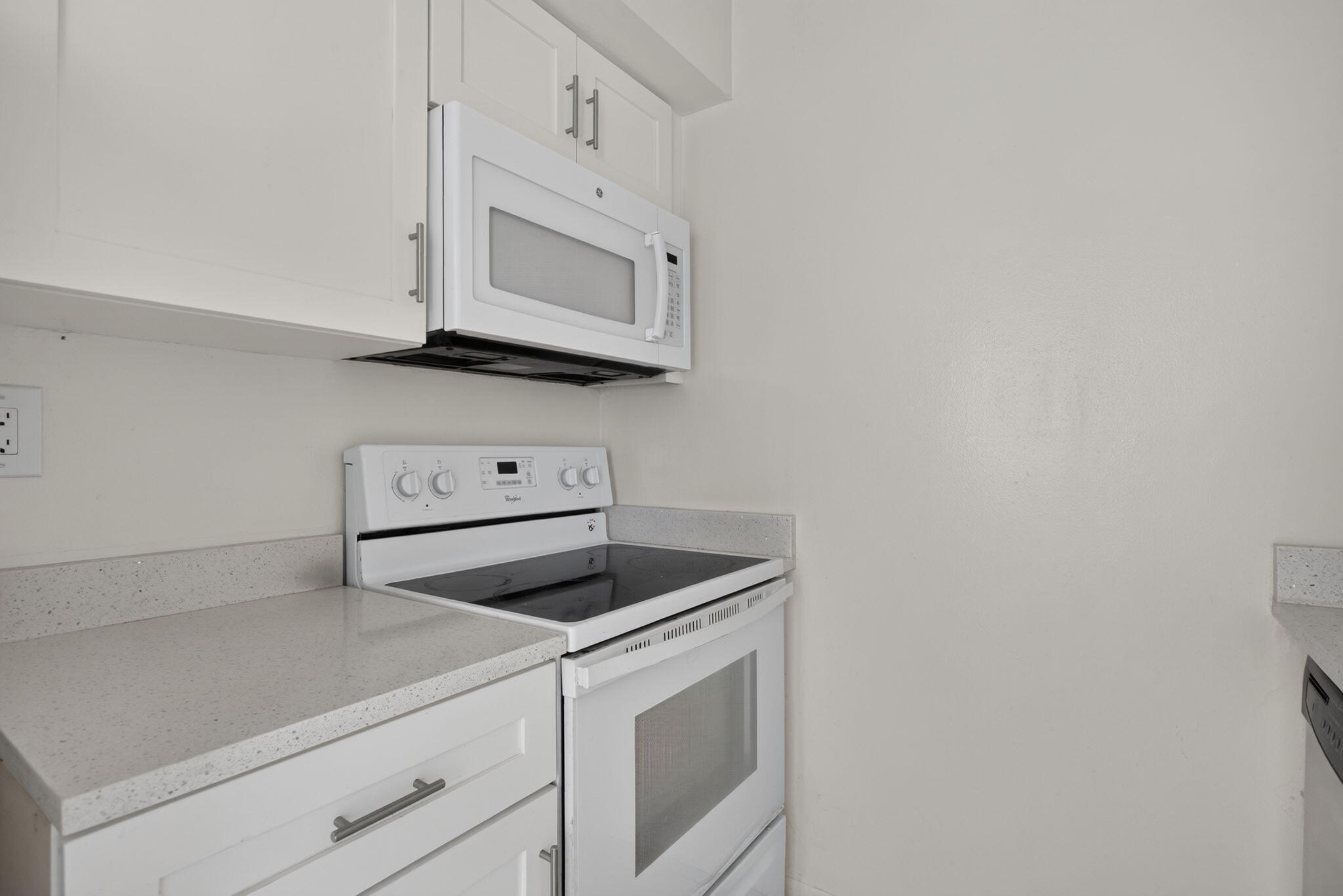 2141 NE 42nd Street 212