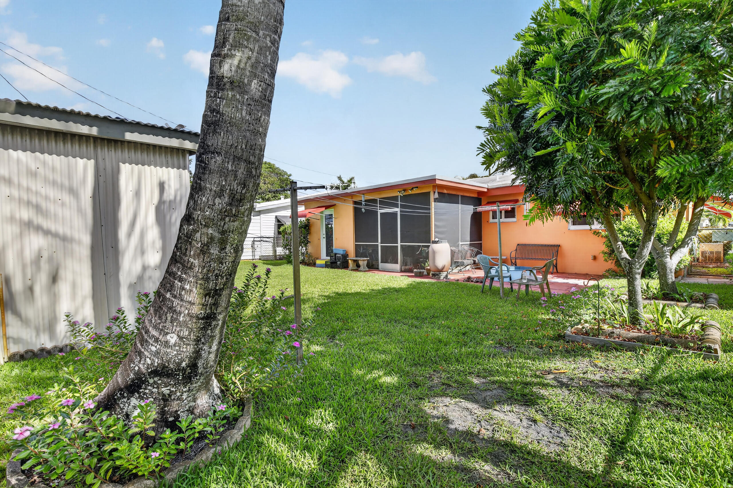 220 NW 48th Street