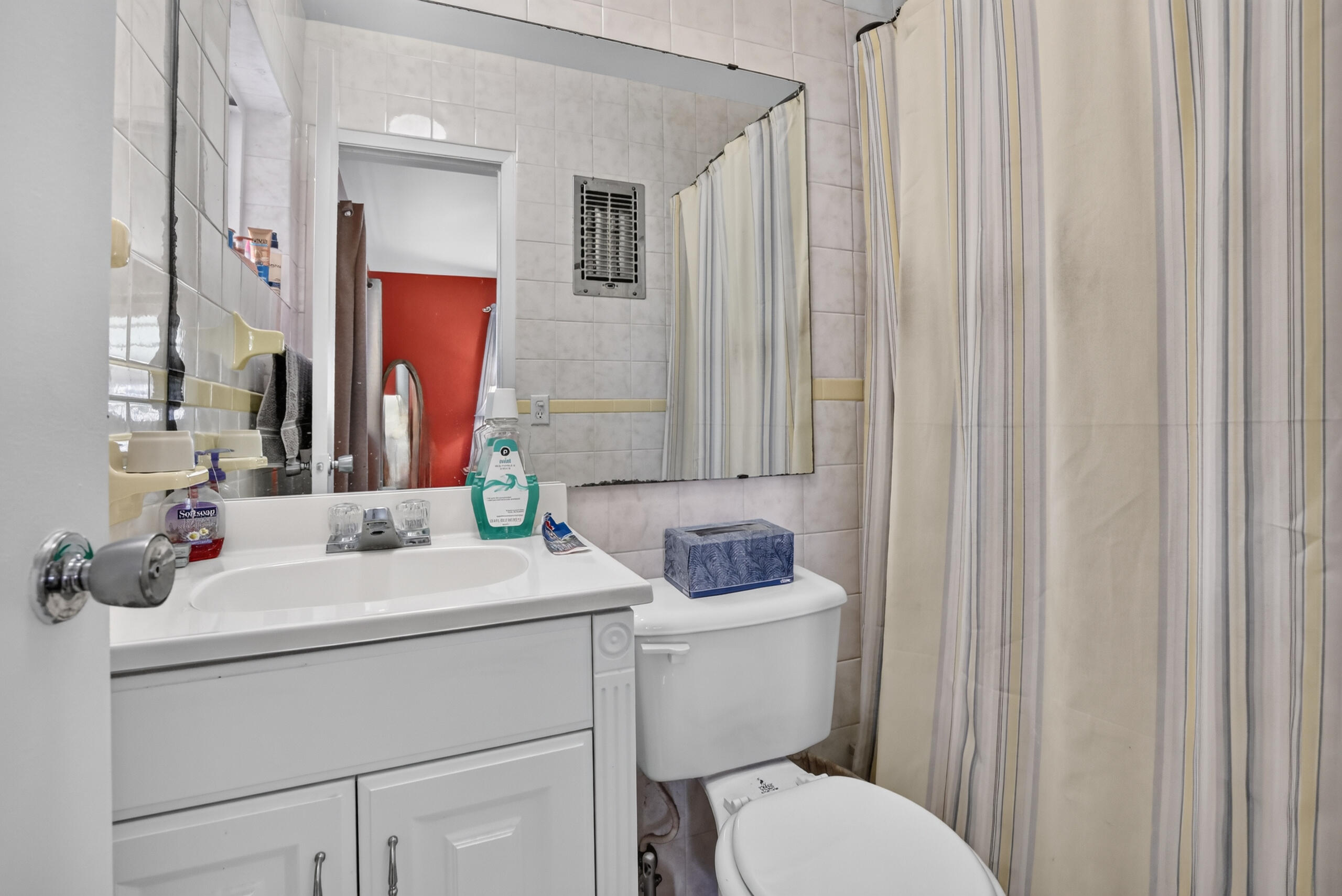 220 NW 48th Street