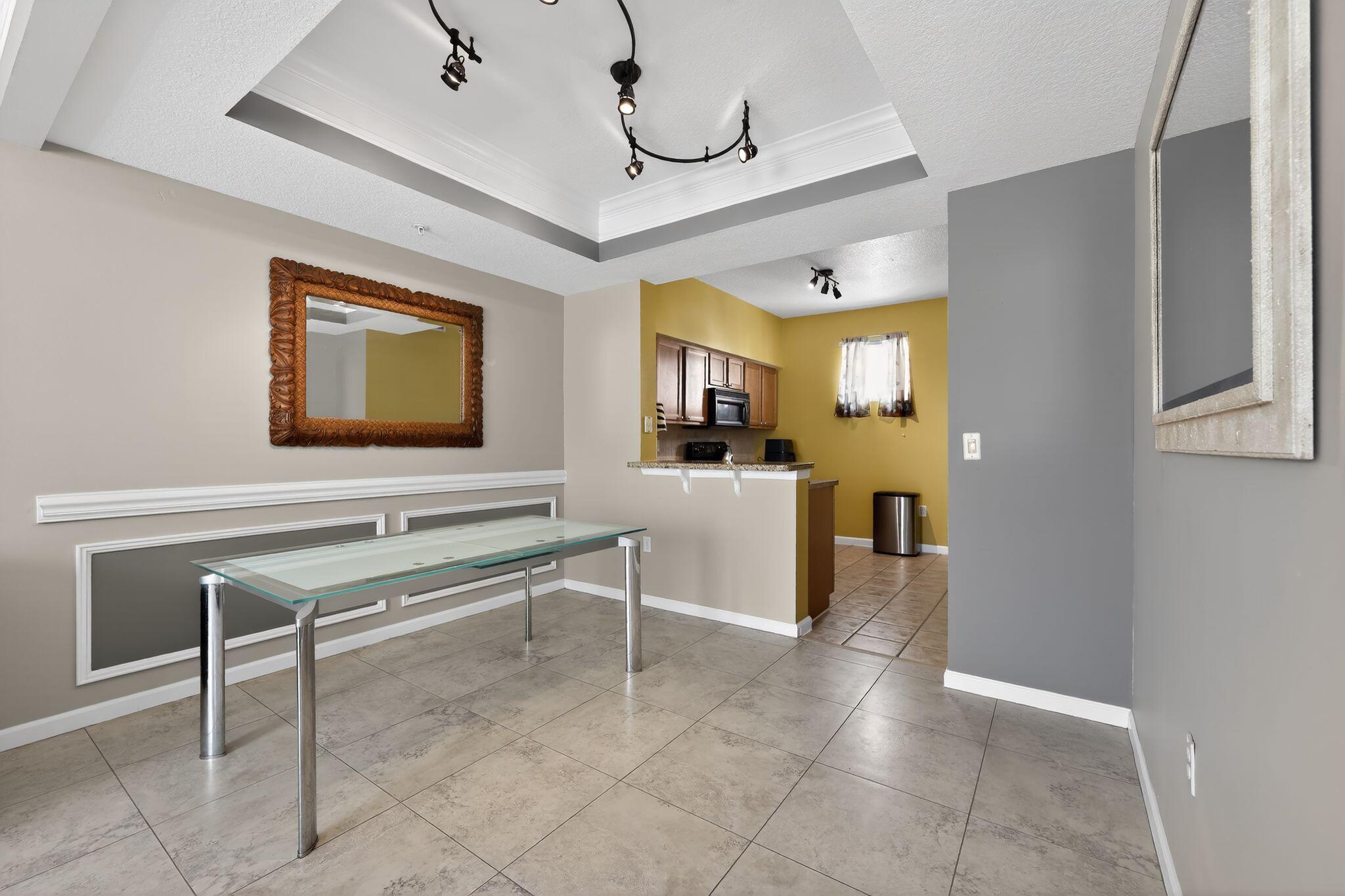 156 Aragon Way