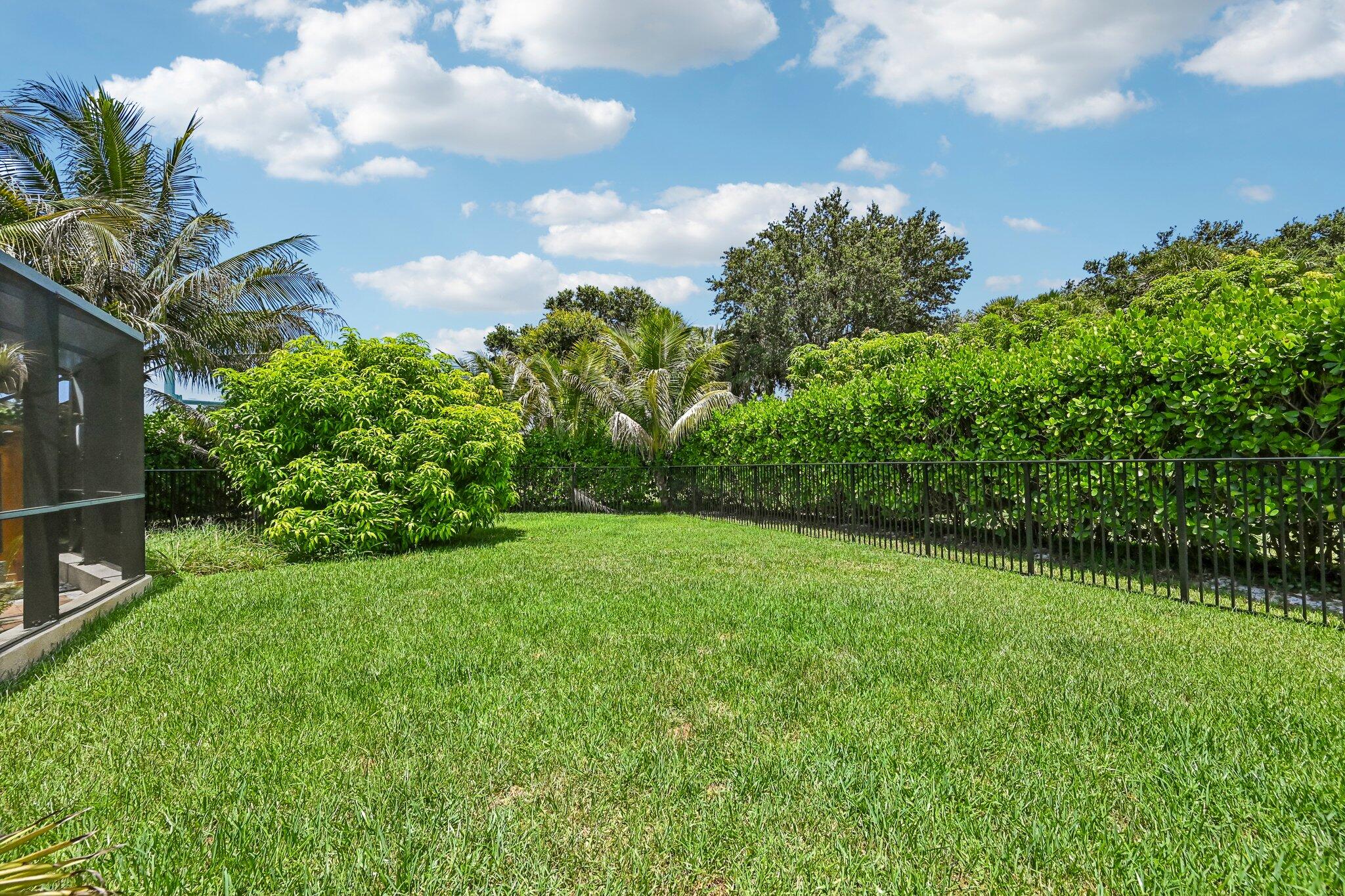 1121 Center Stone Lane
