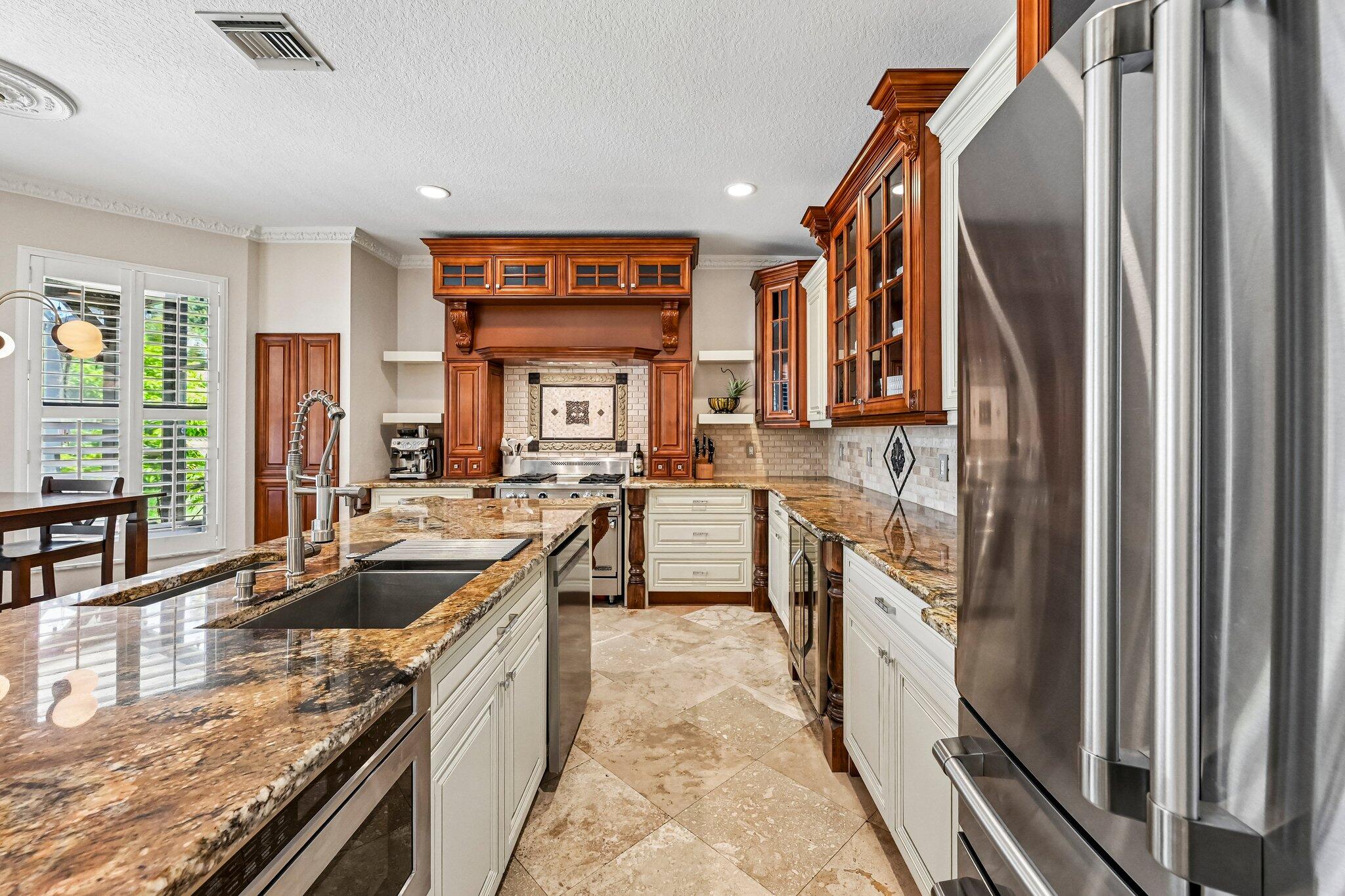 1121 Center Stone Lane