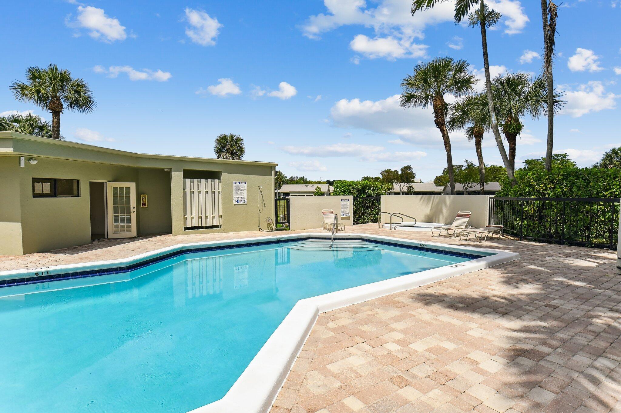 6463 La Costa Drive 201