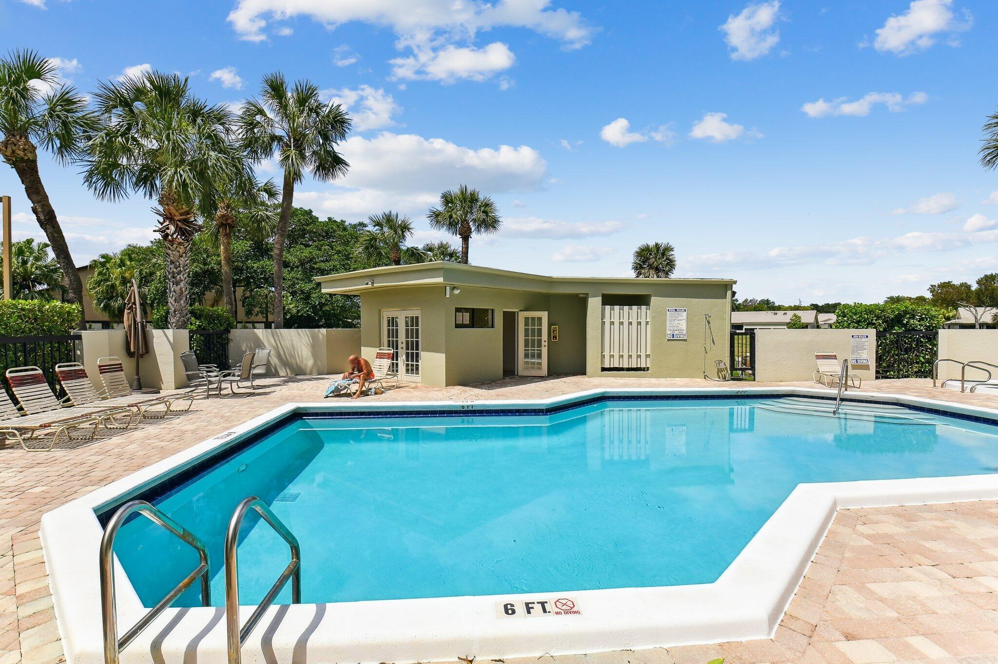 6463 La Costa Drive 201