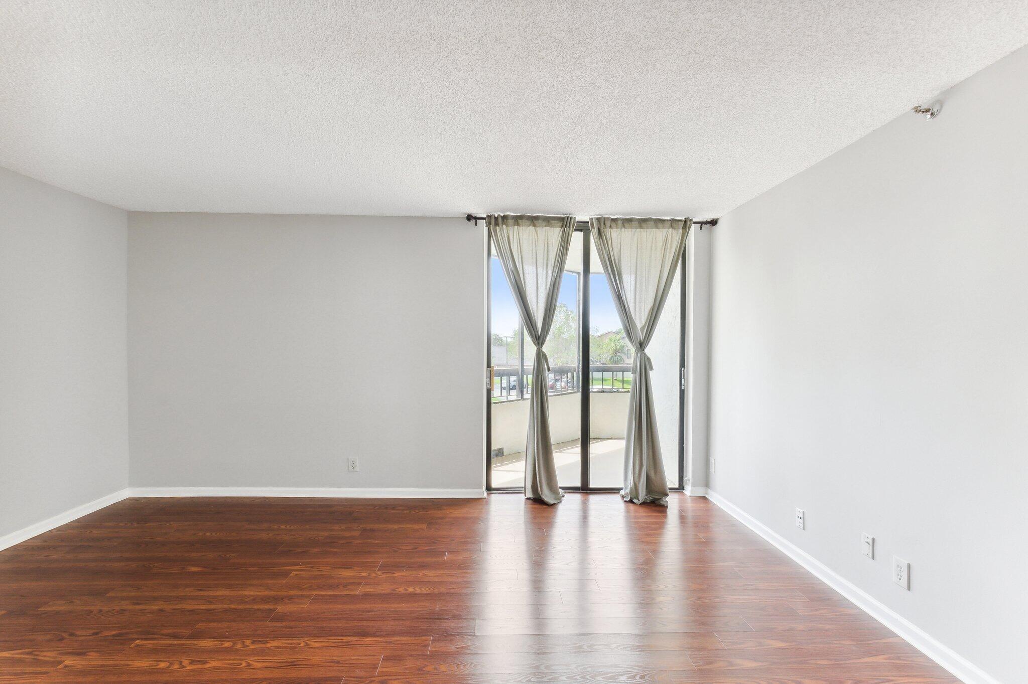 6463 La Costa Drive 201
