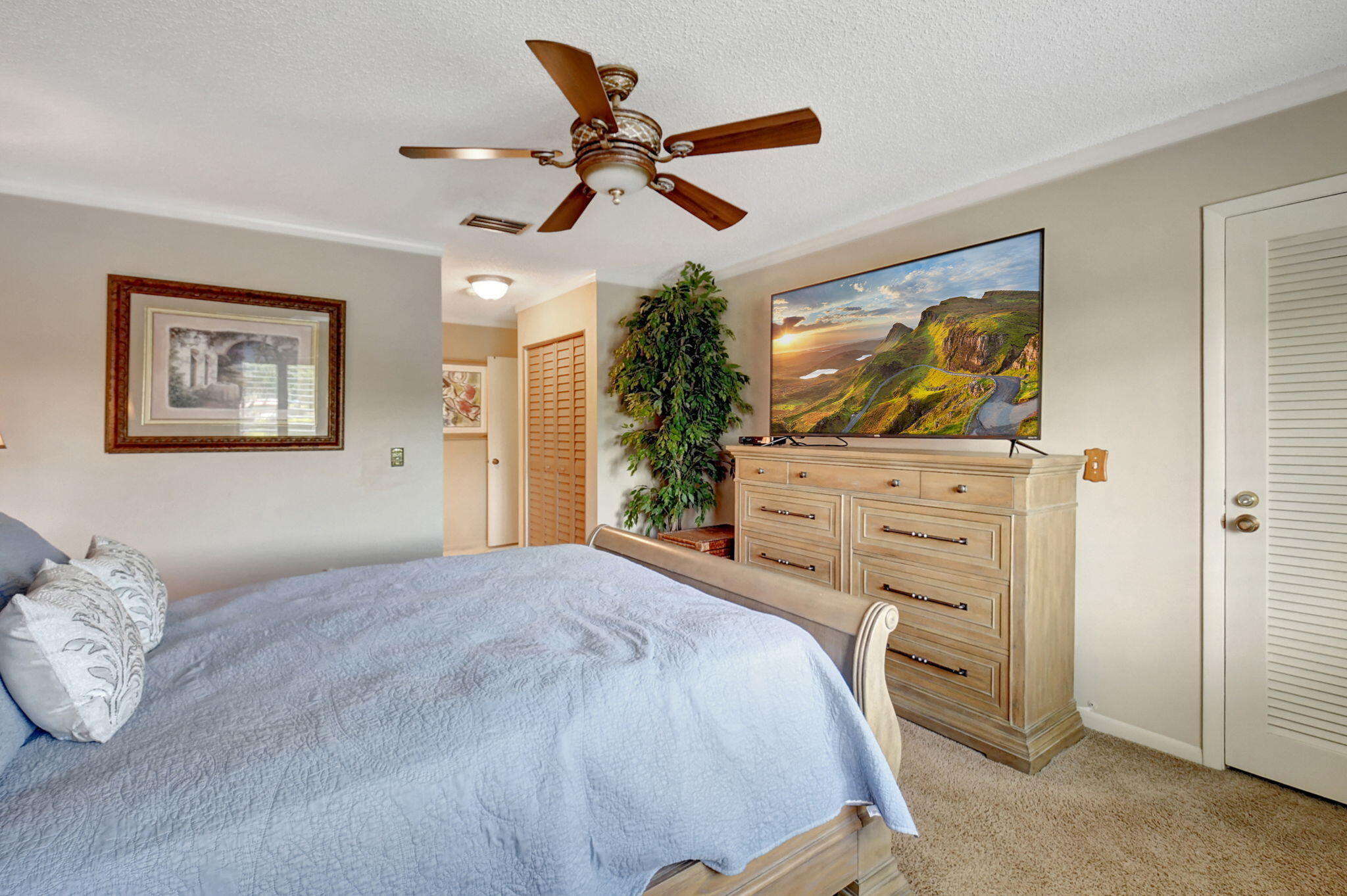 21214 Lago Circle 8b