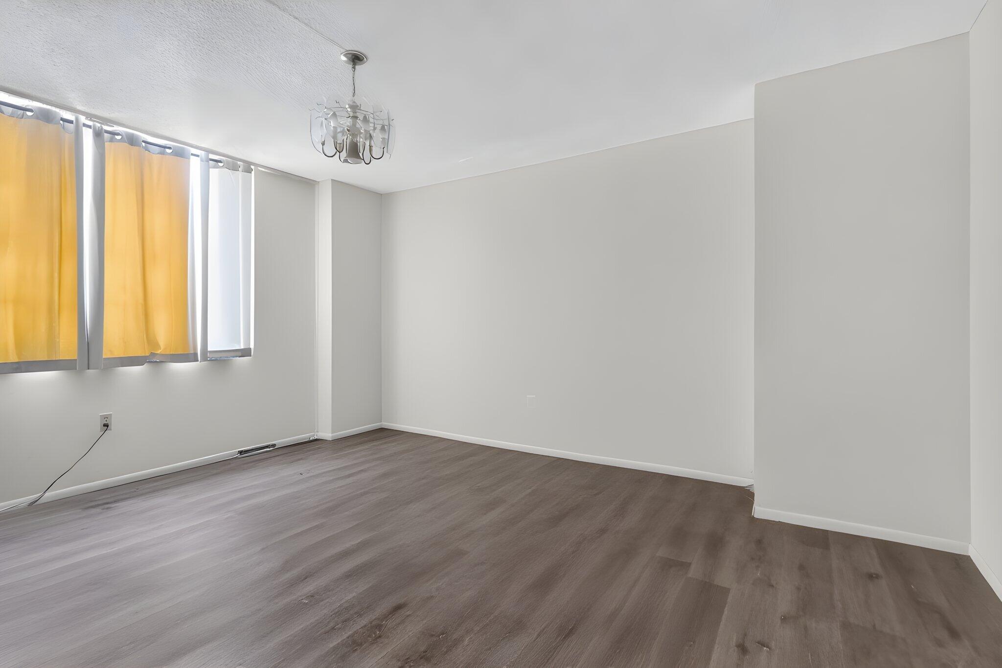2780 NE 183RD Street 112