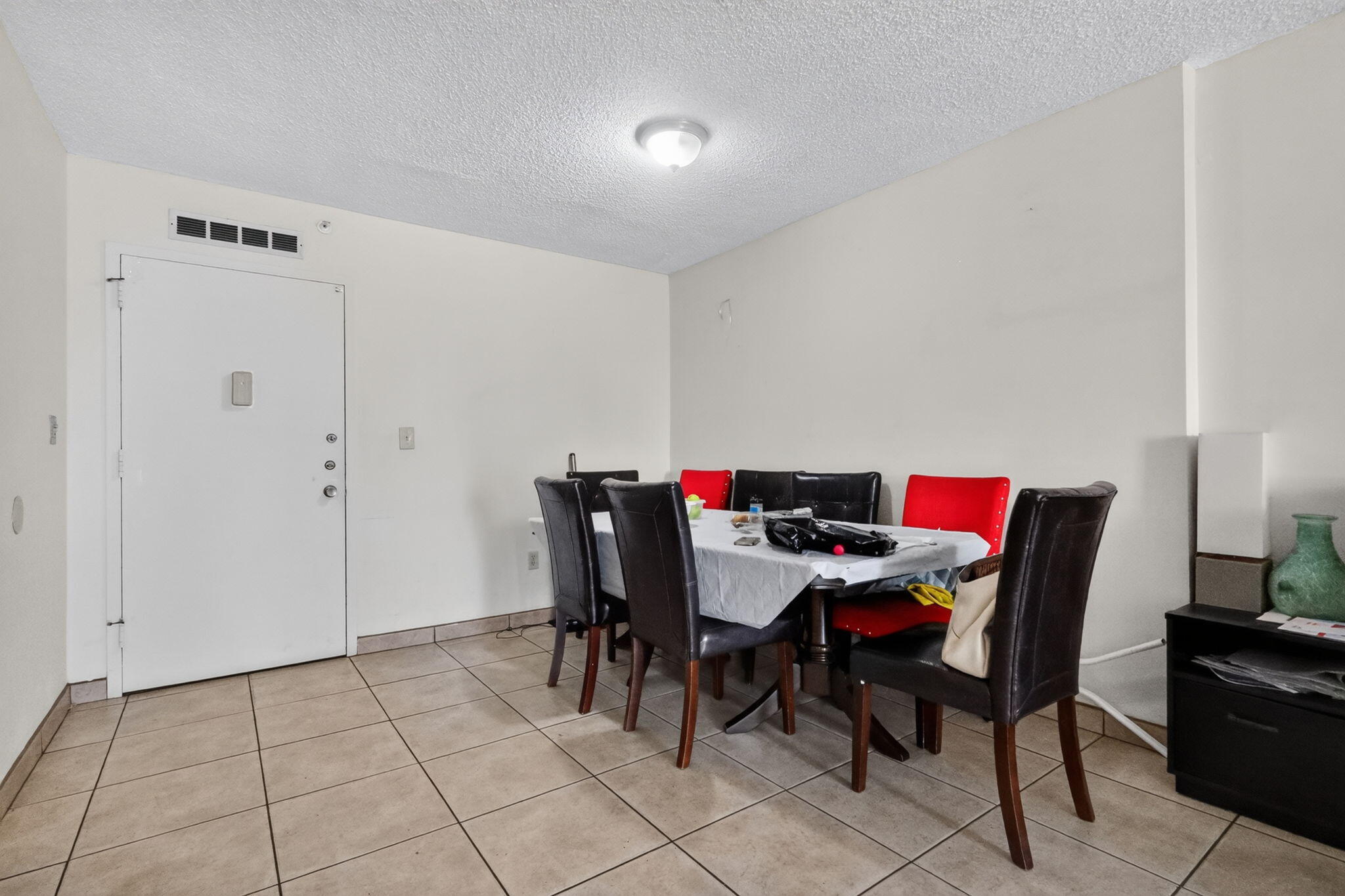2780 NE 183RD Street 112