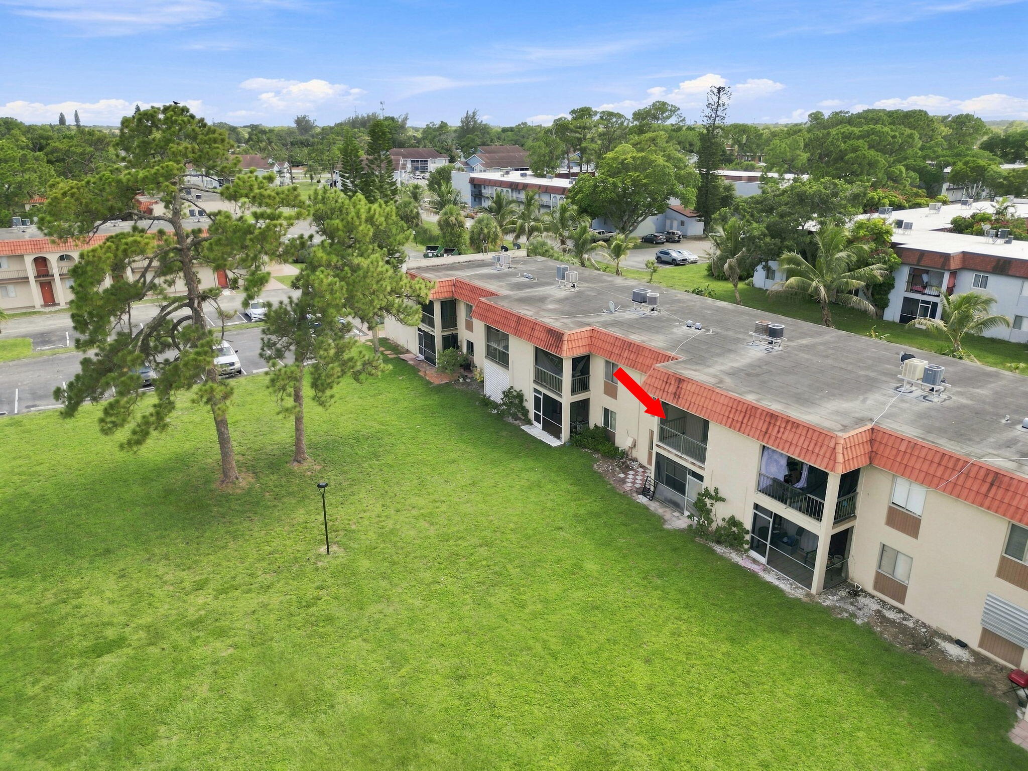 6106 FOREST HILL Boulevard 204