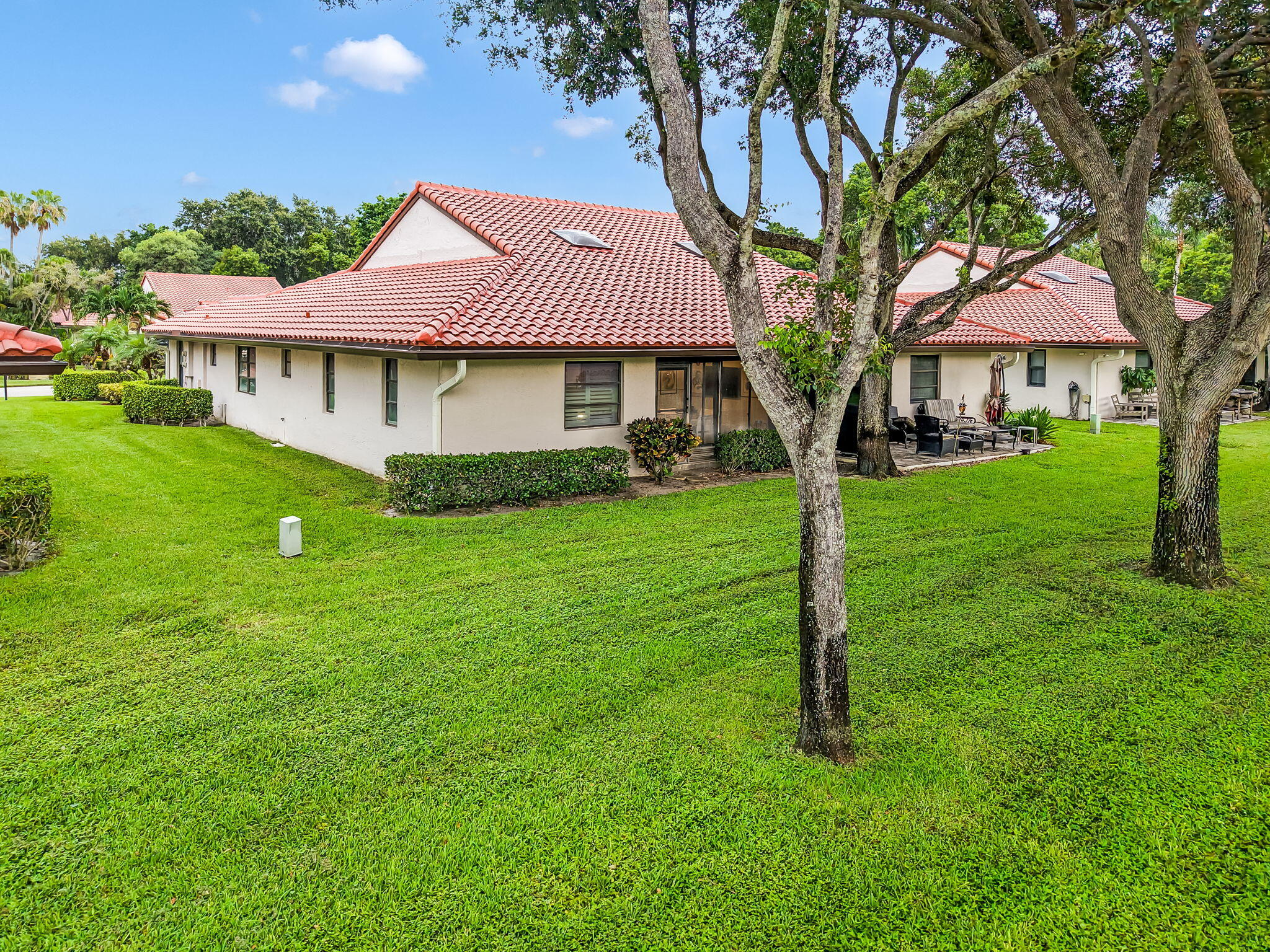 6353 Royal Manor Circle