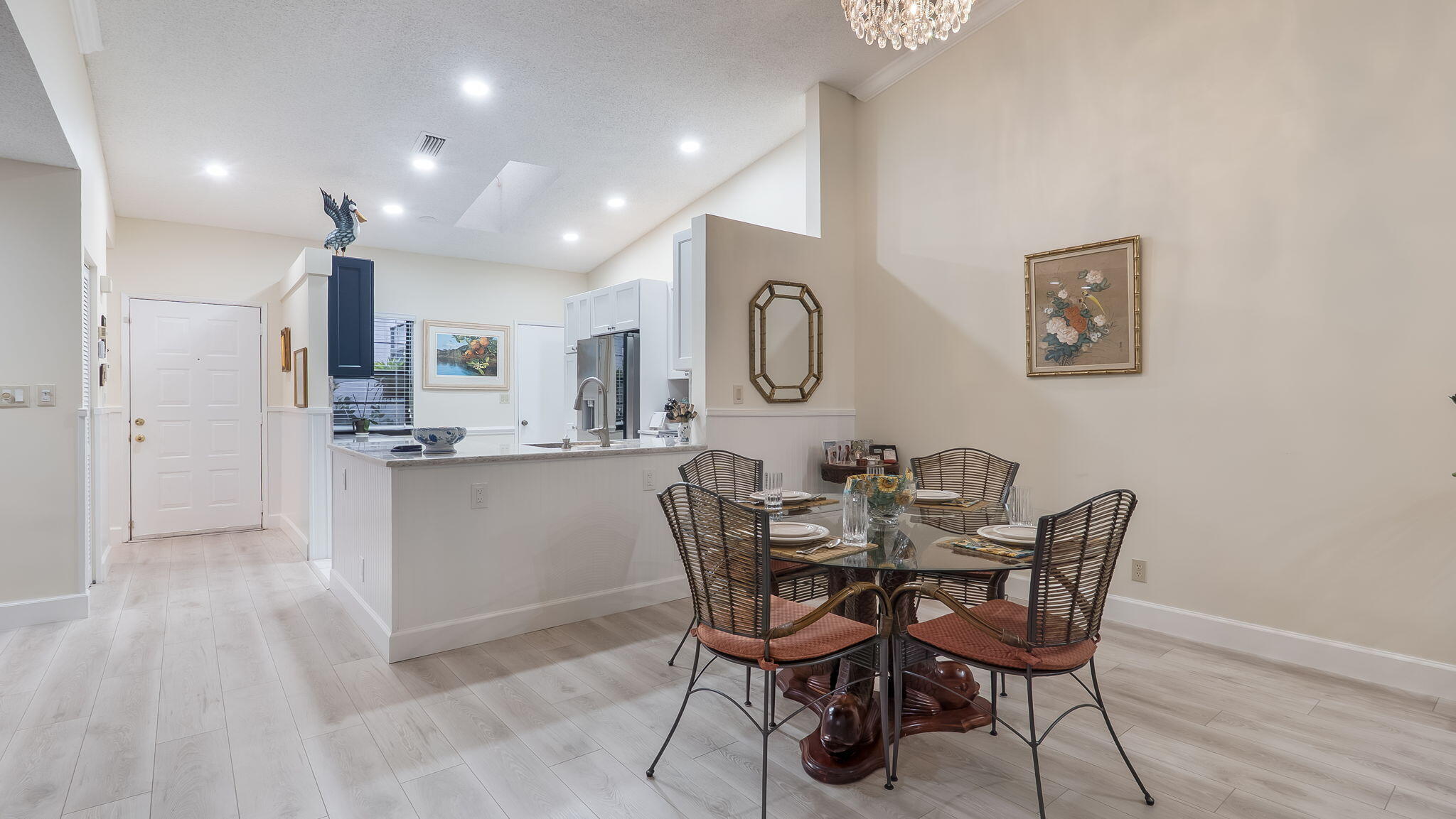 6353 Royal Manor Circle