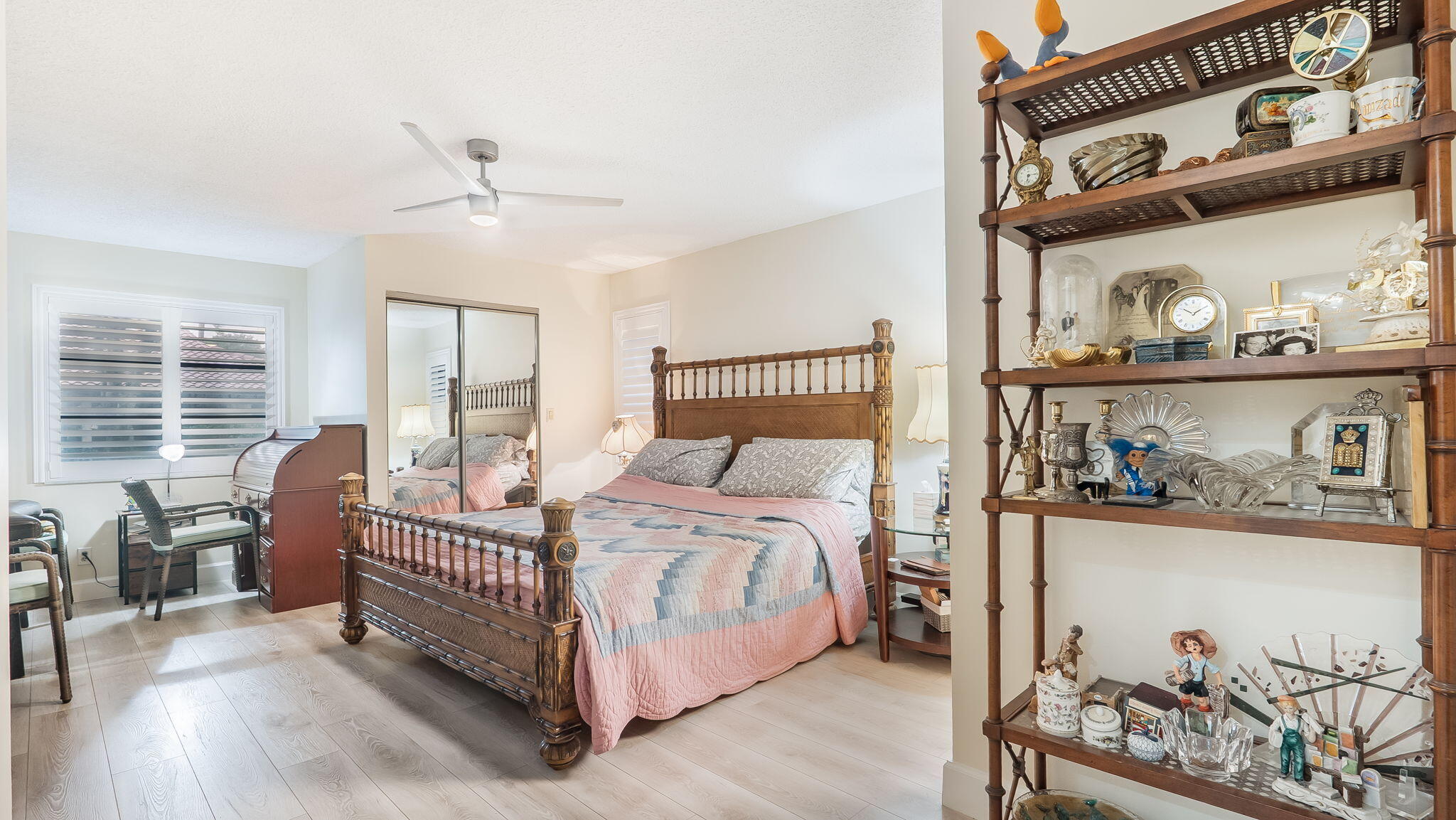 6353 Royal Manor Circle