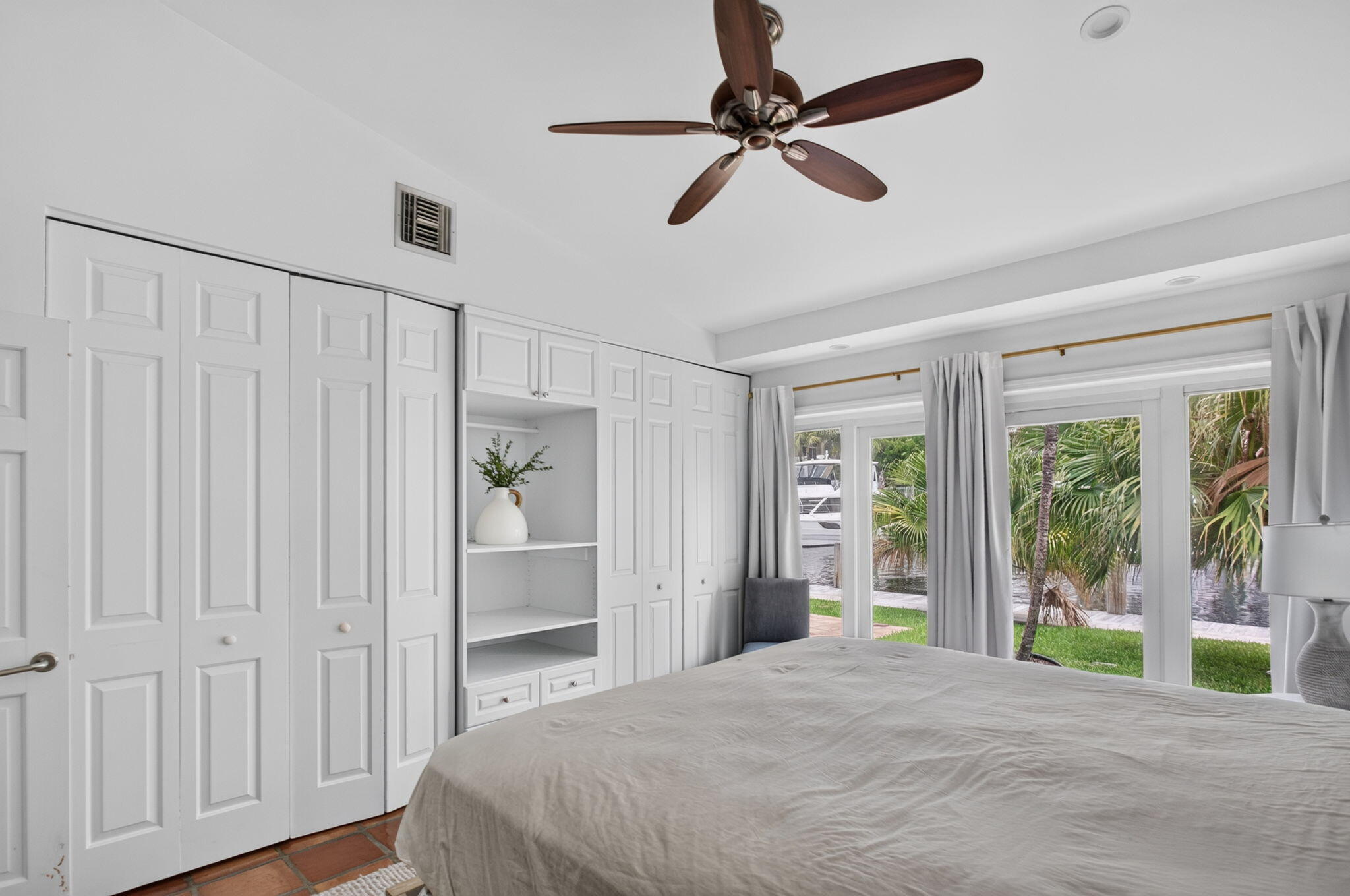 1390 E Terra Mar Drive