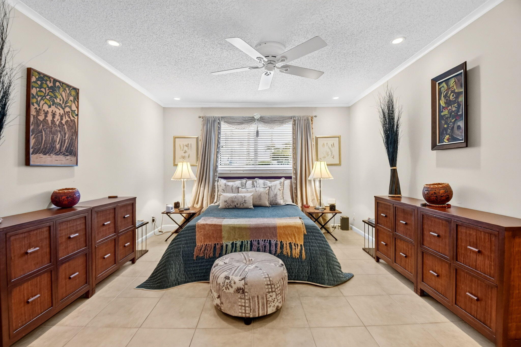 32 COLONIAL CLUB Drive 102