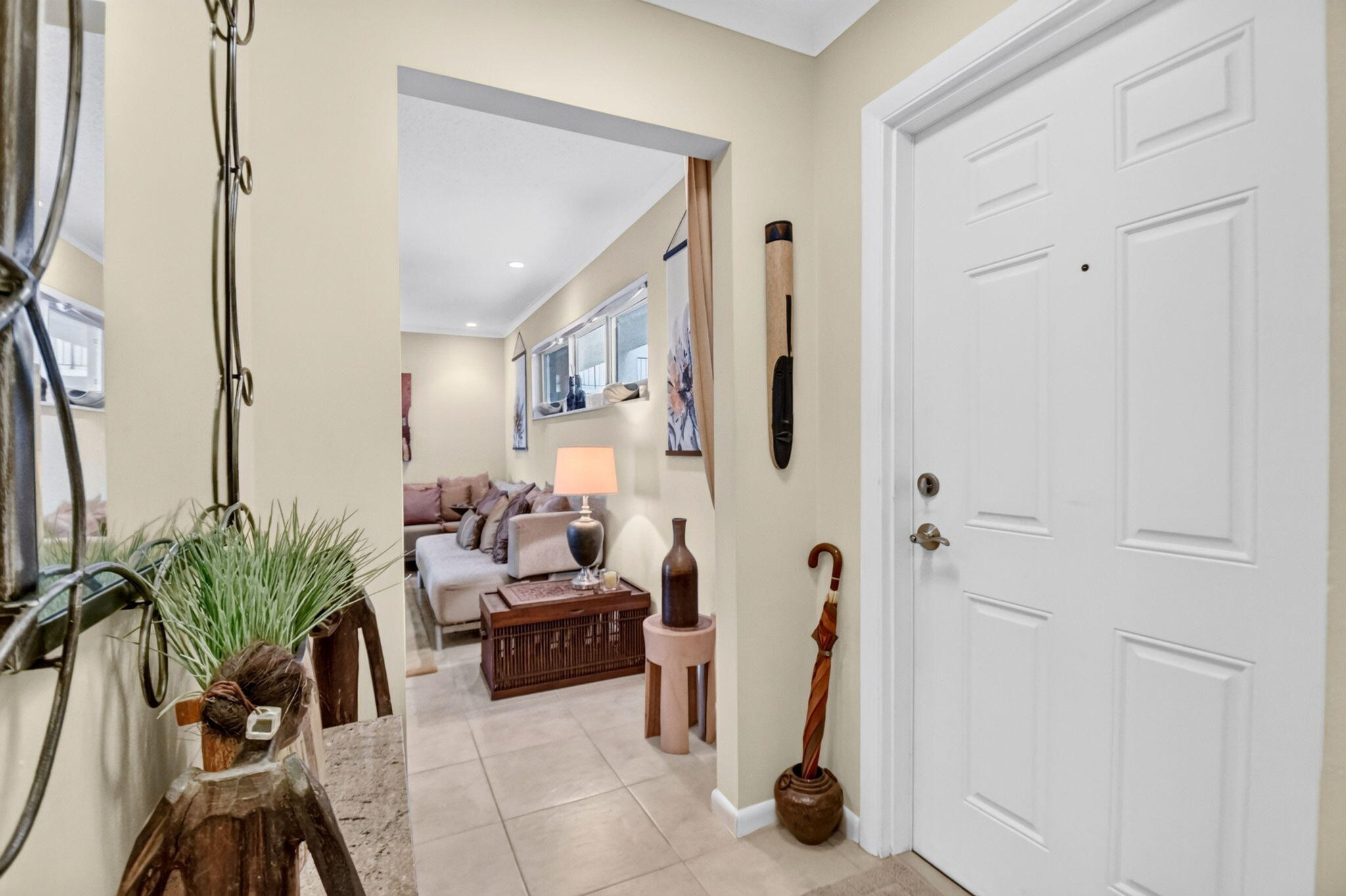 32 COLONIAL CLUB Drive 102