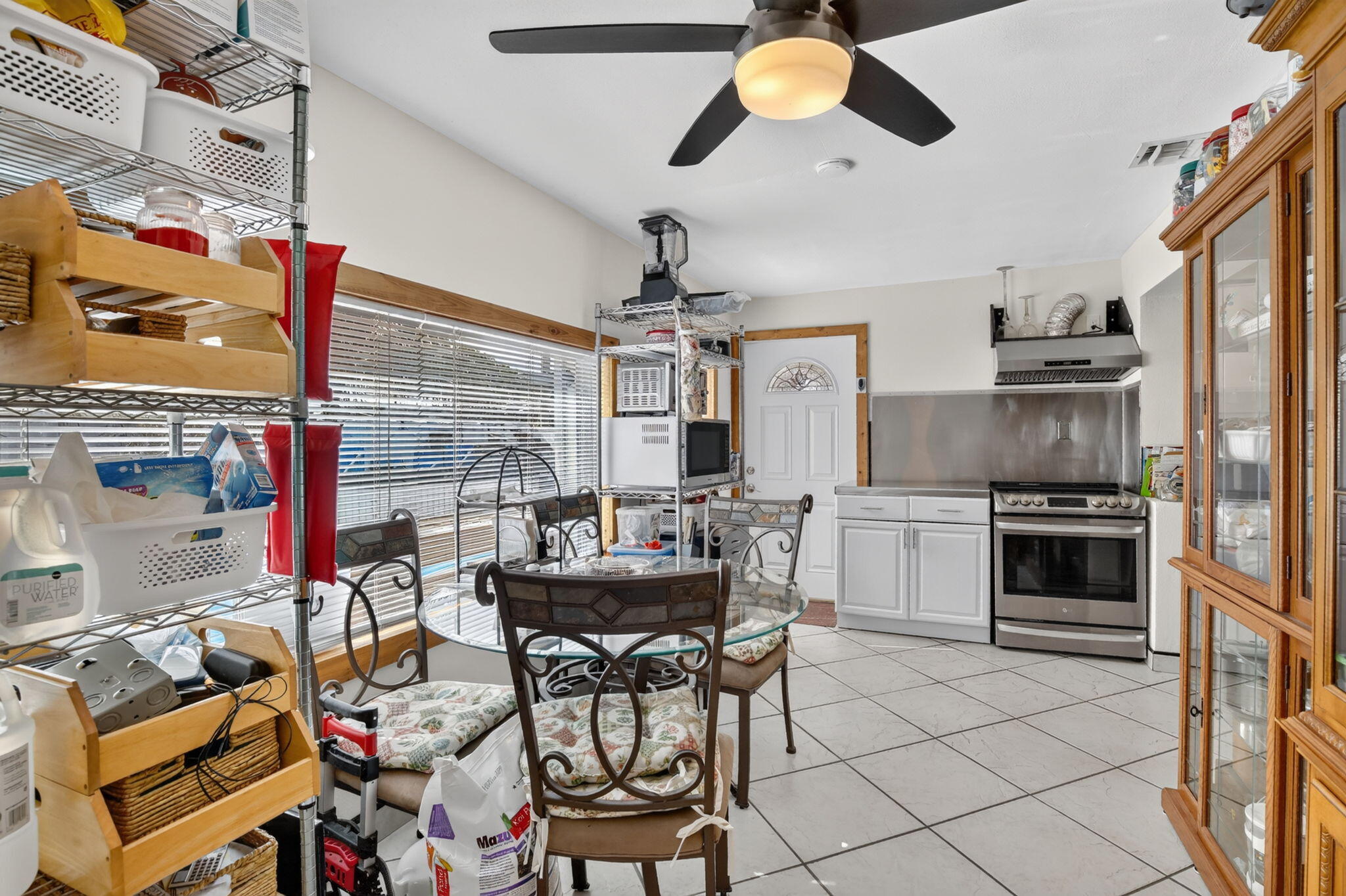 1660 SW 48TH Avenue