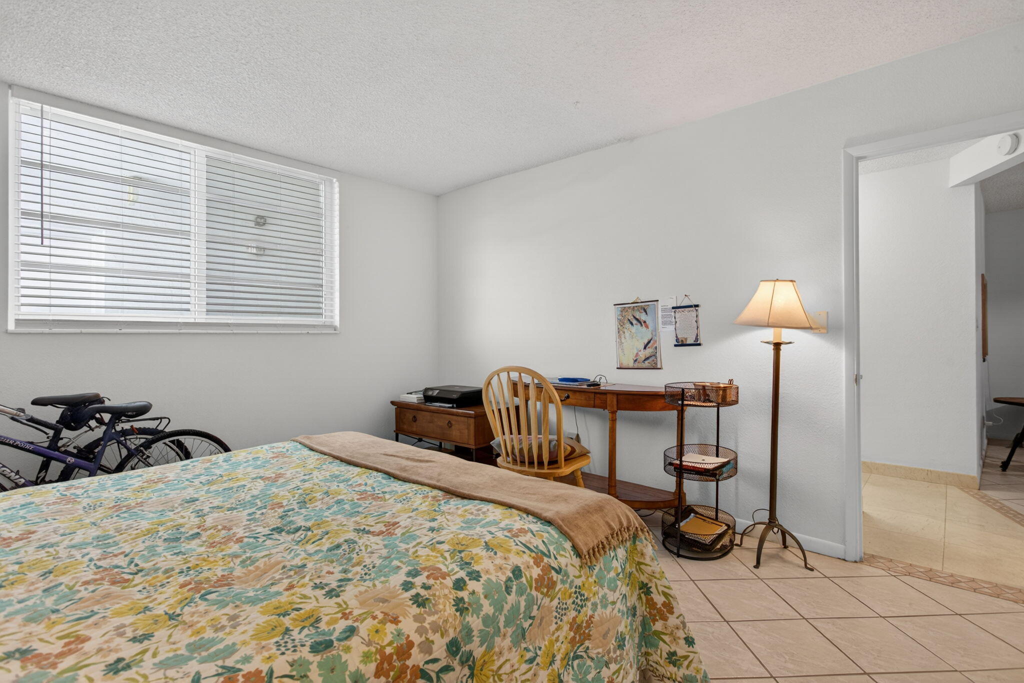 2731 NE 14TH ST Causeway 405
