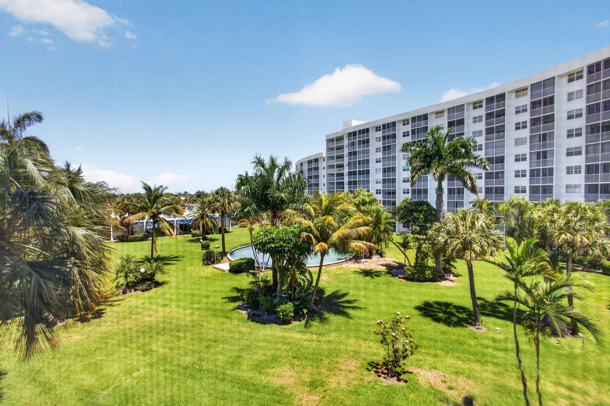 2731 NE 14TH ST Causeway 405