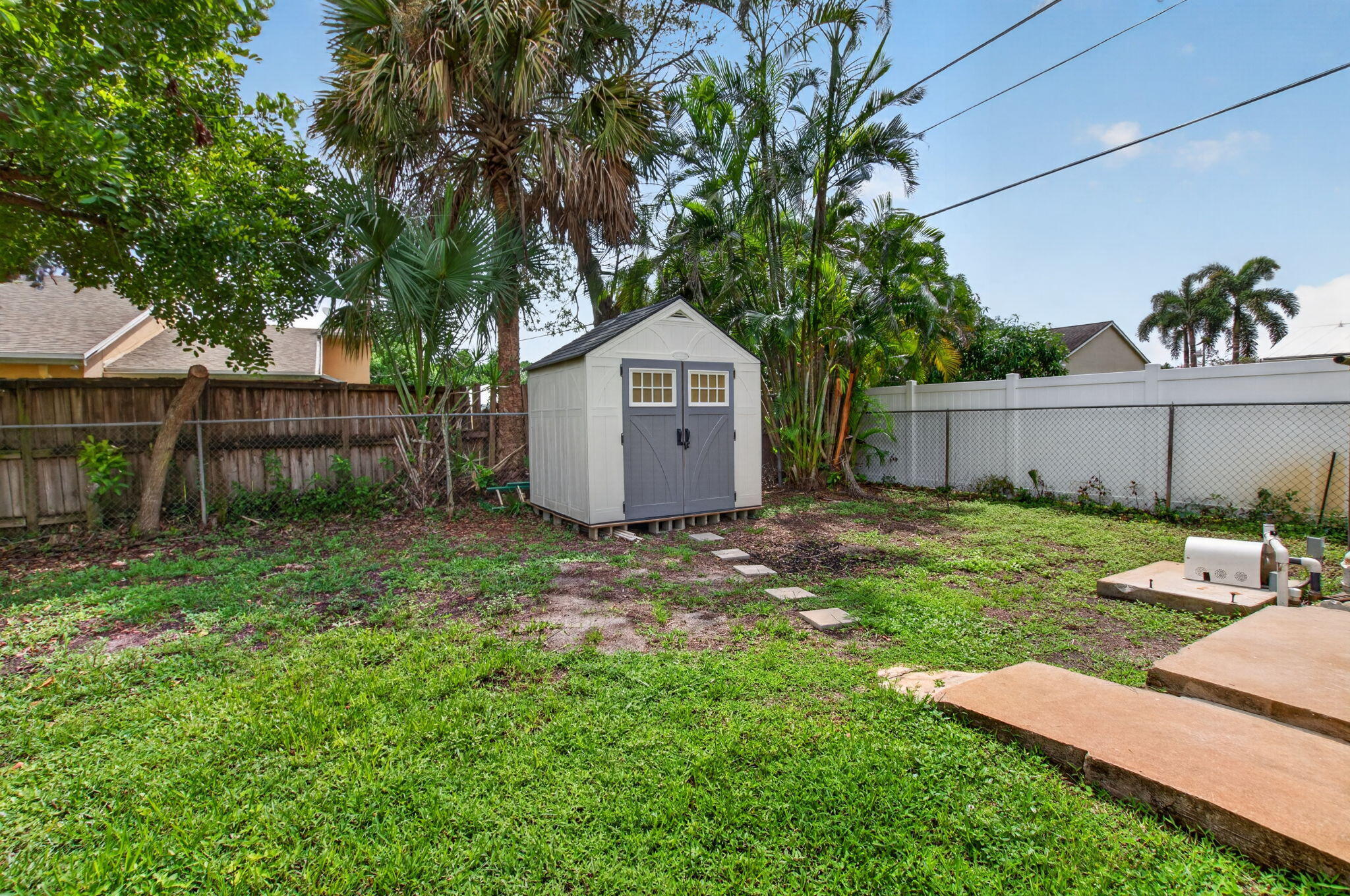 4746 Canal Drive