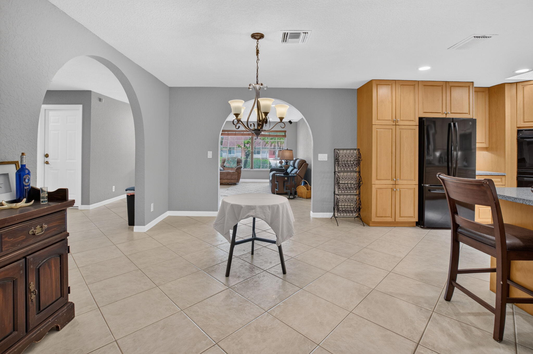 4746 Canal Drive