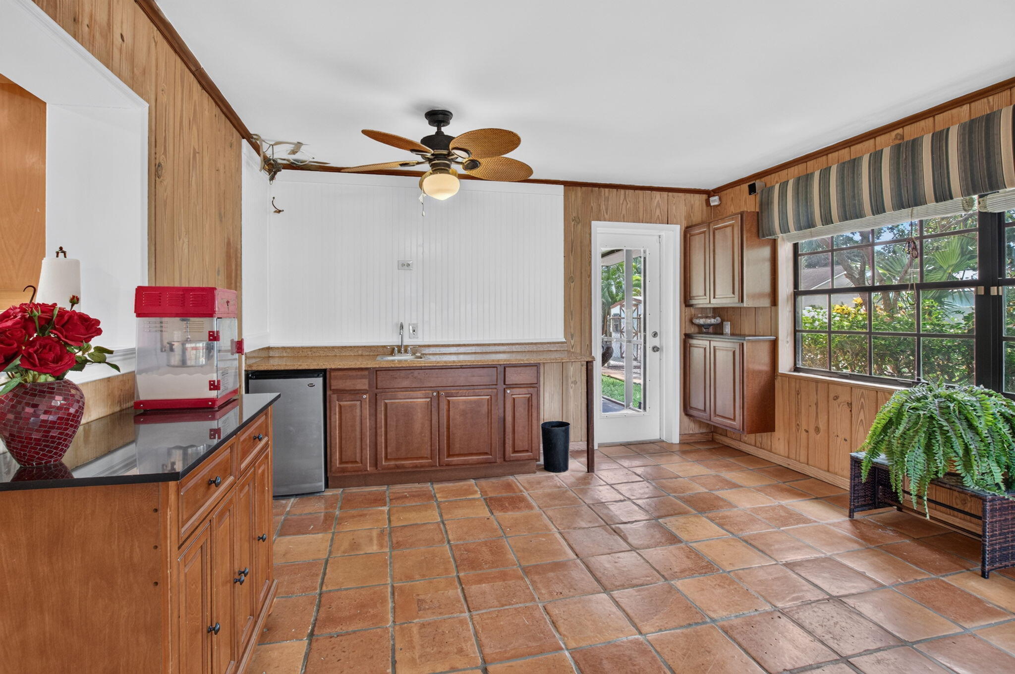 4746 Canal Drive