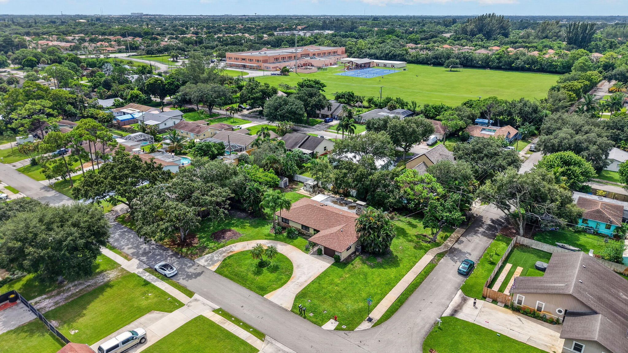 4746 Canal Drive