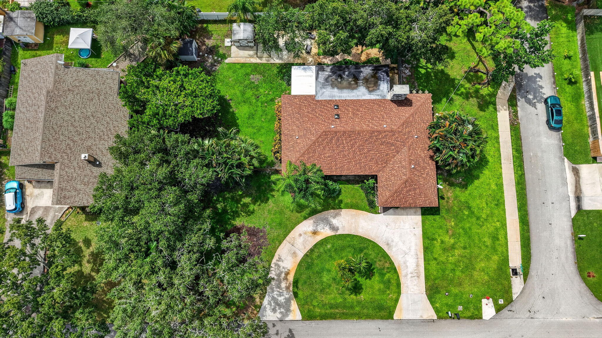 4746 Canal Drive