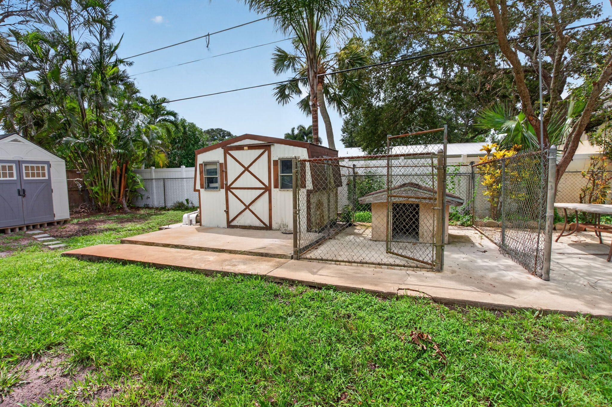 4746 Canal Drive