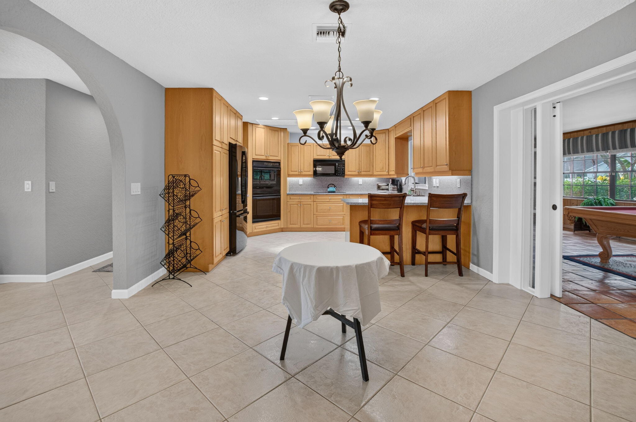 4746 Canal Drive
