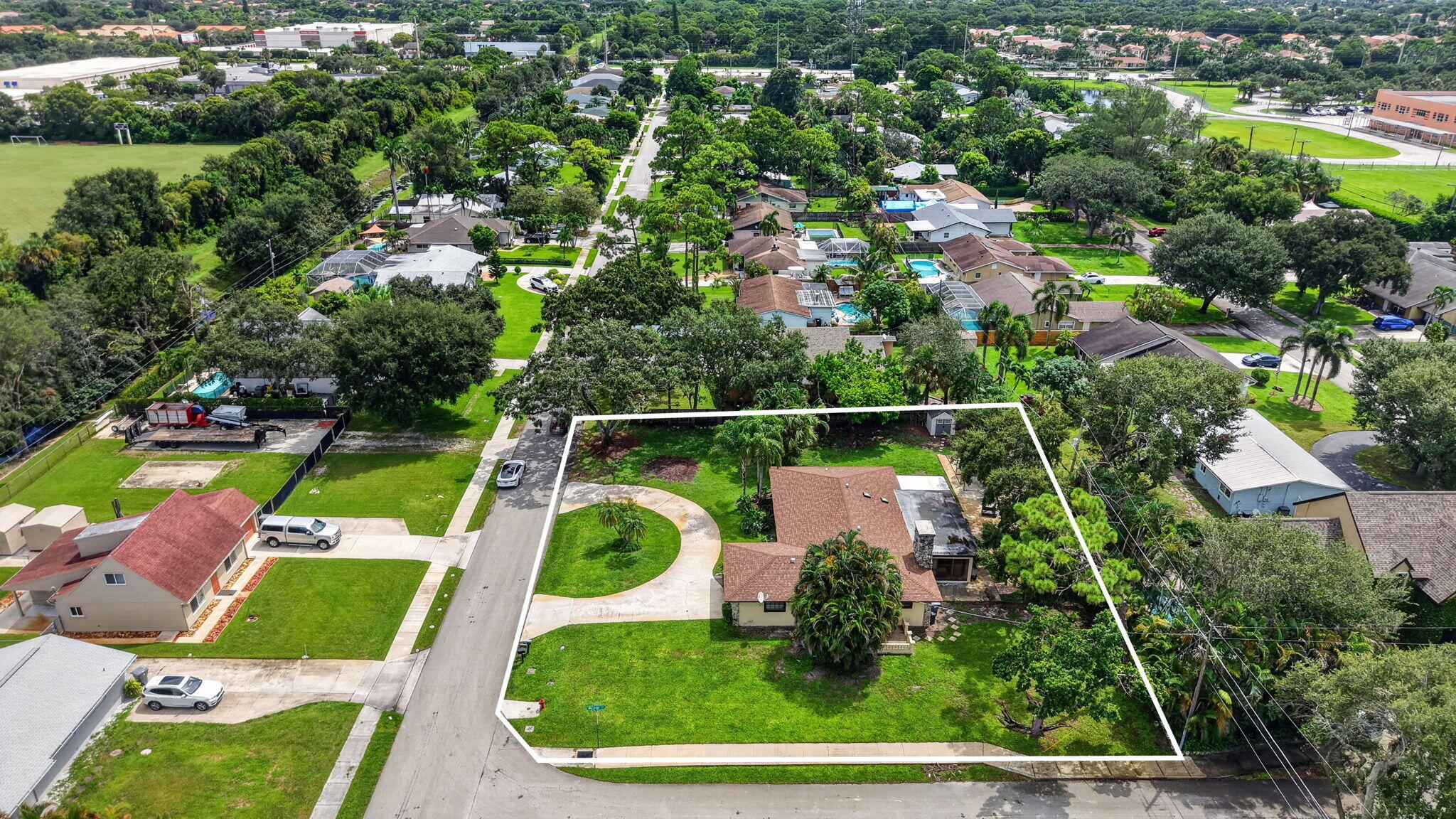 4746 Canal Drive