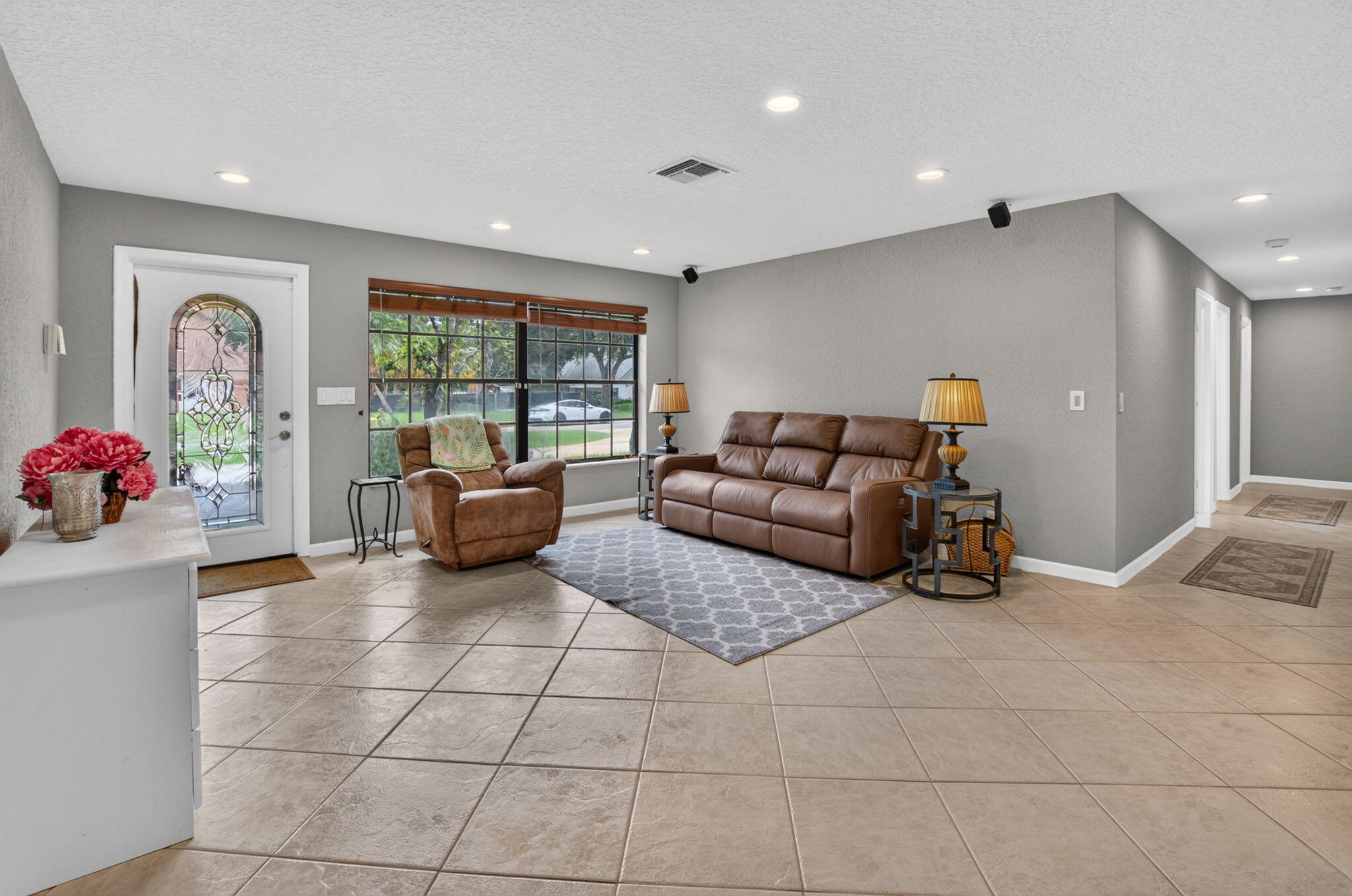 4746 Canal Drive