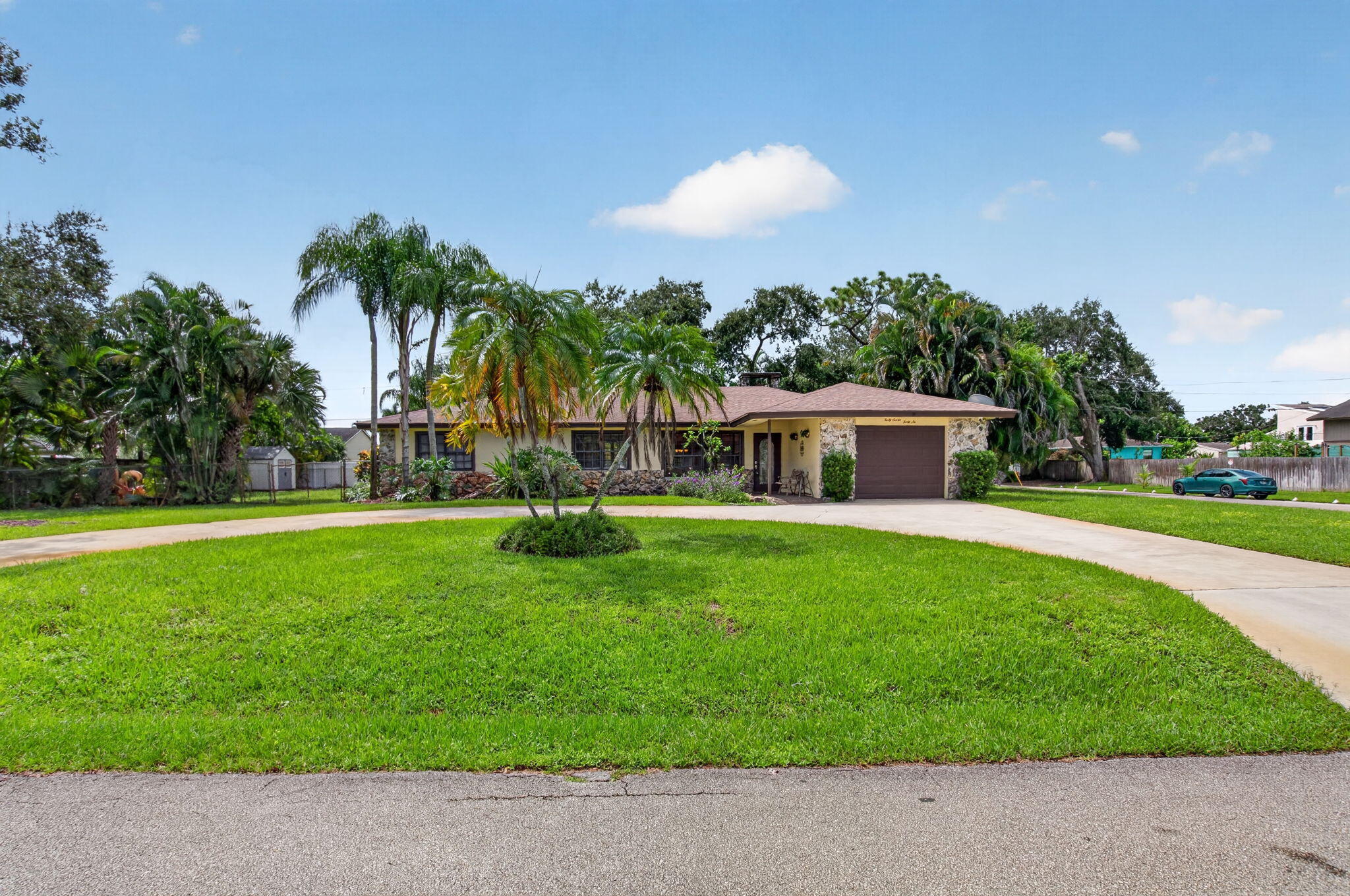 4746 Canal Drive