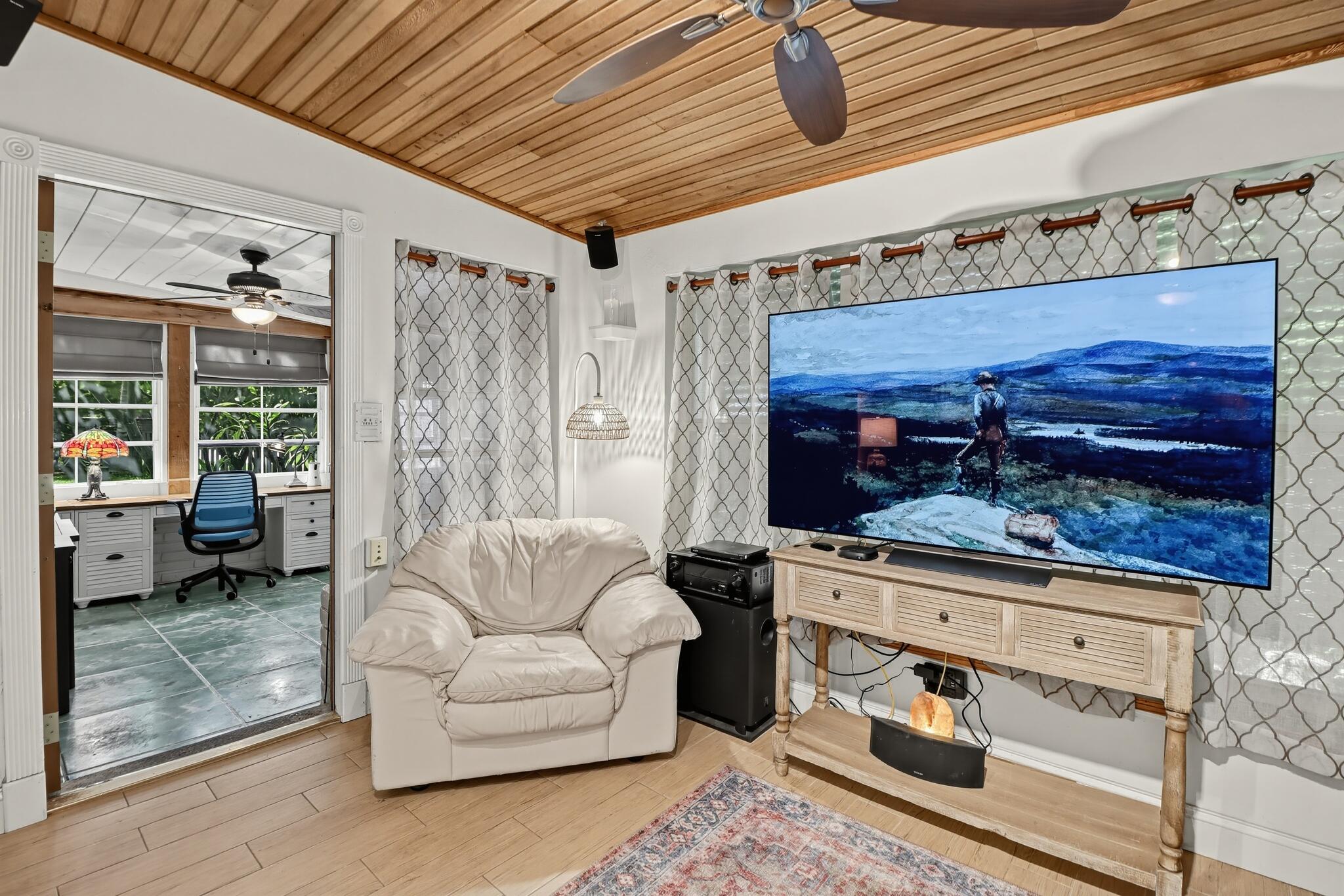 2240 HARBOR Drive