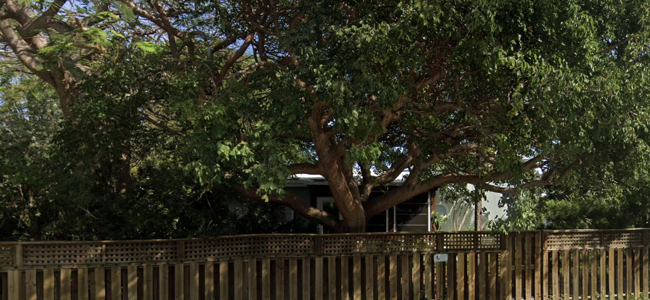 2240 HARBOR Drive