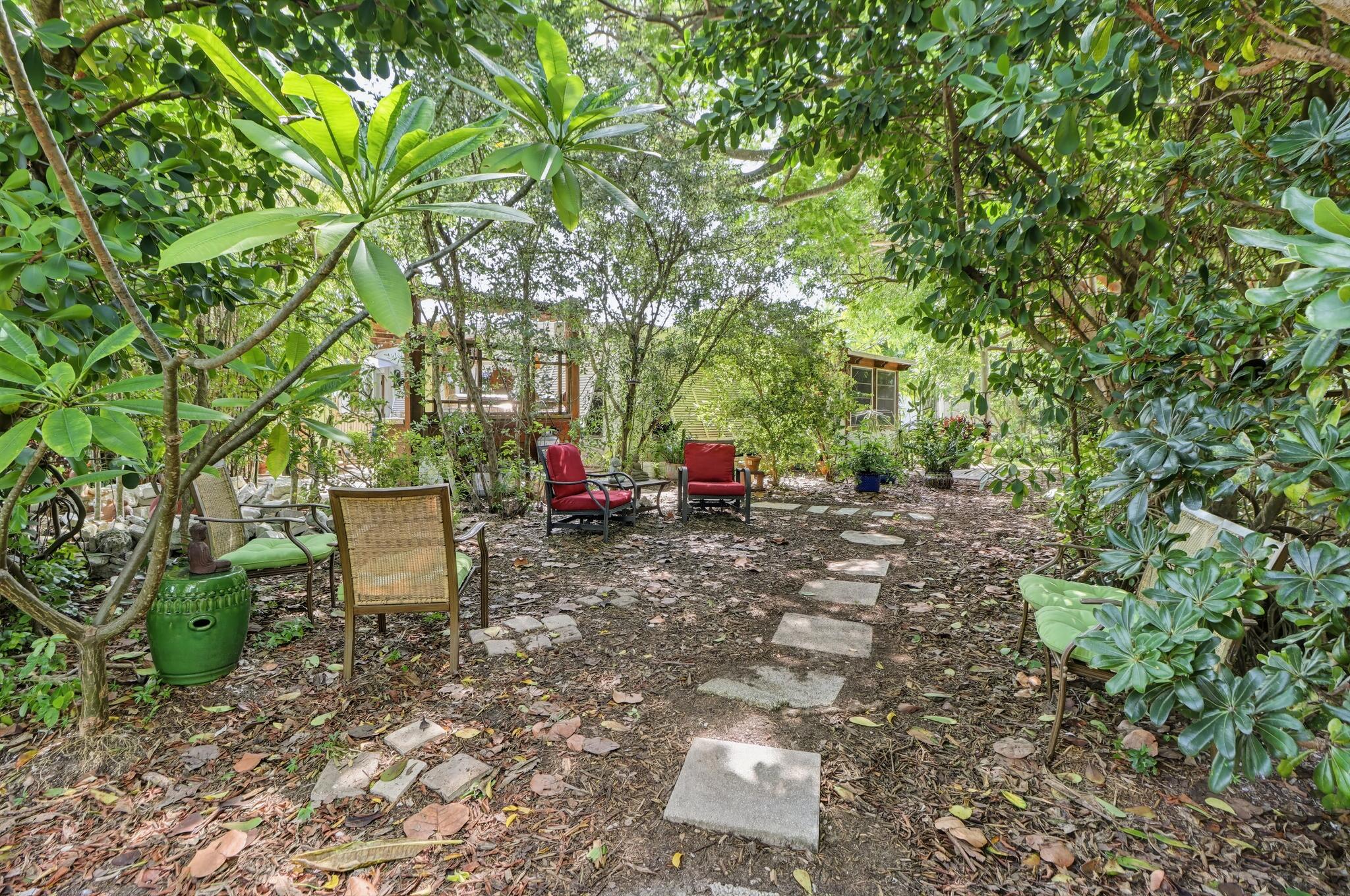 2240 HARBOR Drive