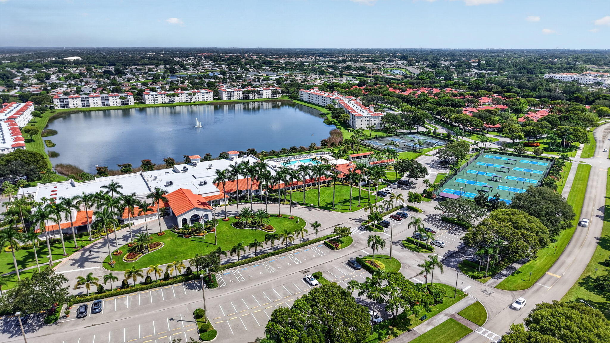 6269 Pointe Regal Circle 307